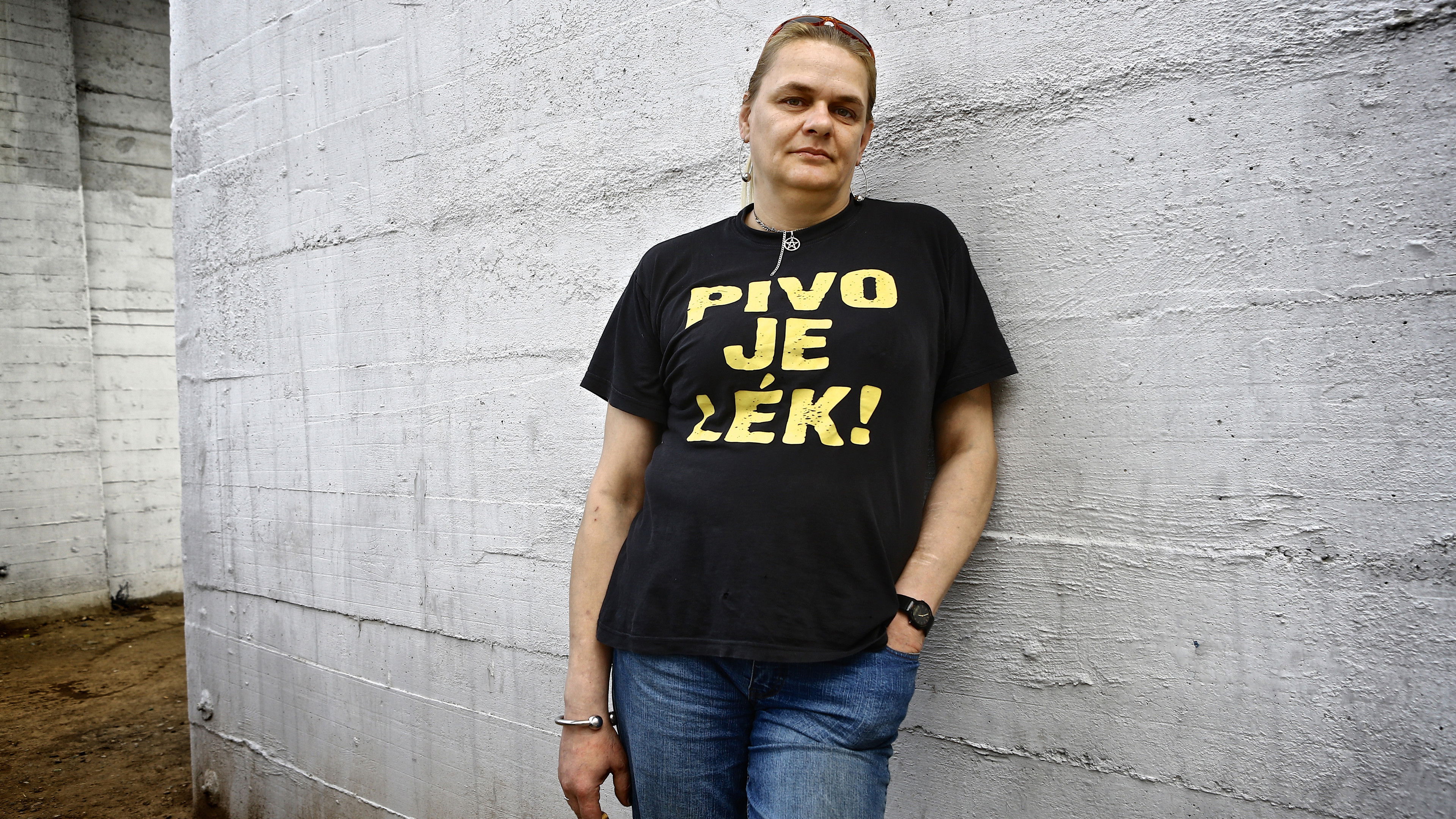 Backdrop for Mallory