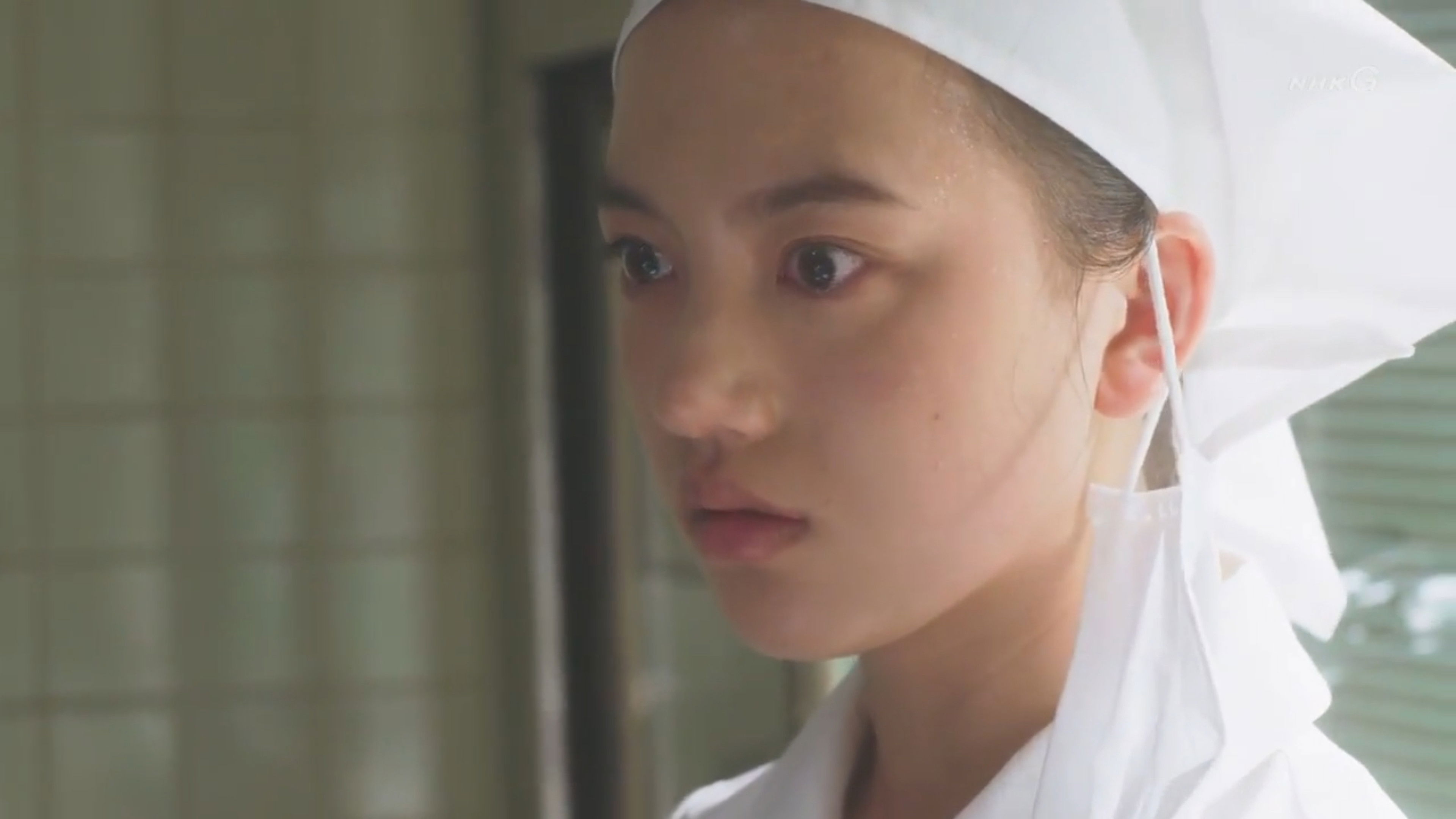 Backdrop for An Invisible Cradle