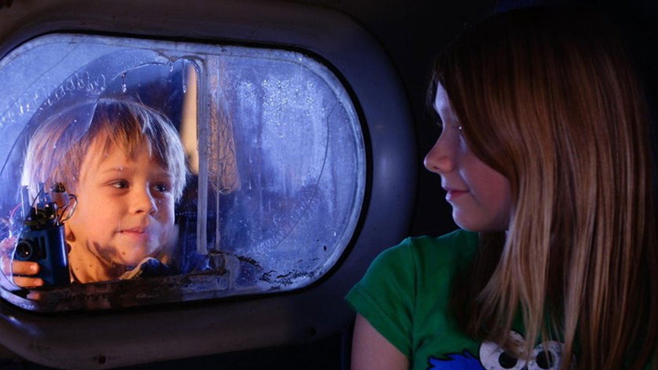 Backdrop for Children of the Moon