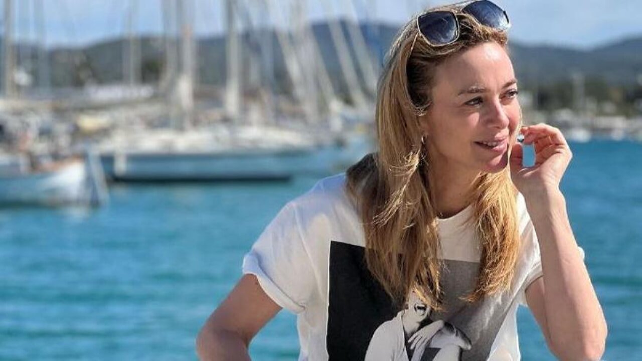 Backdrop for Amigos hasta la muerte