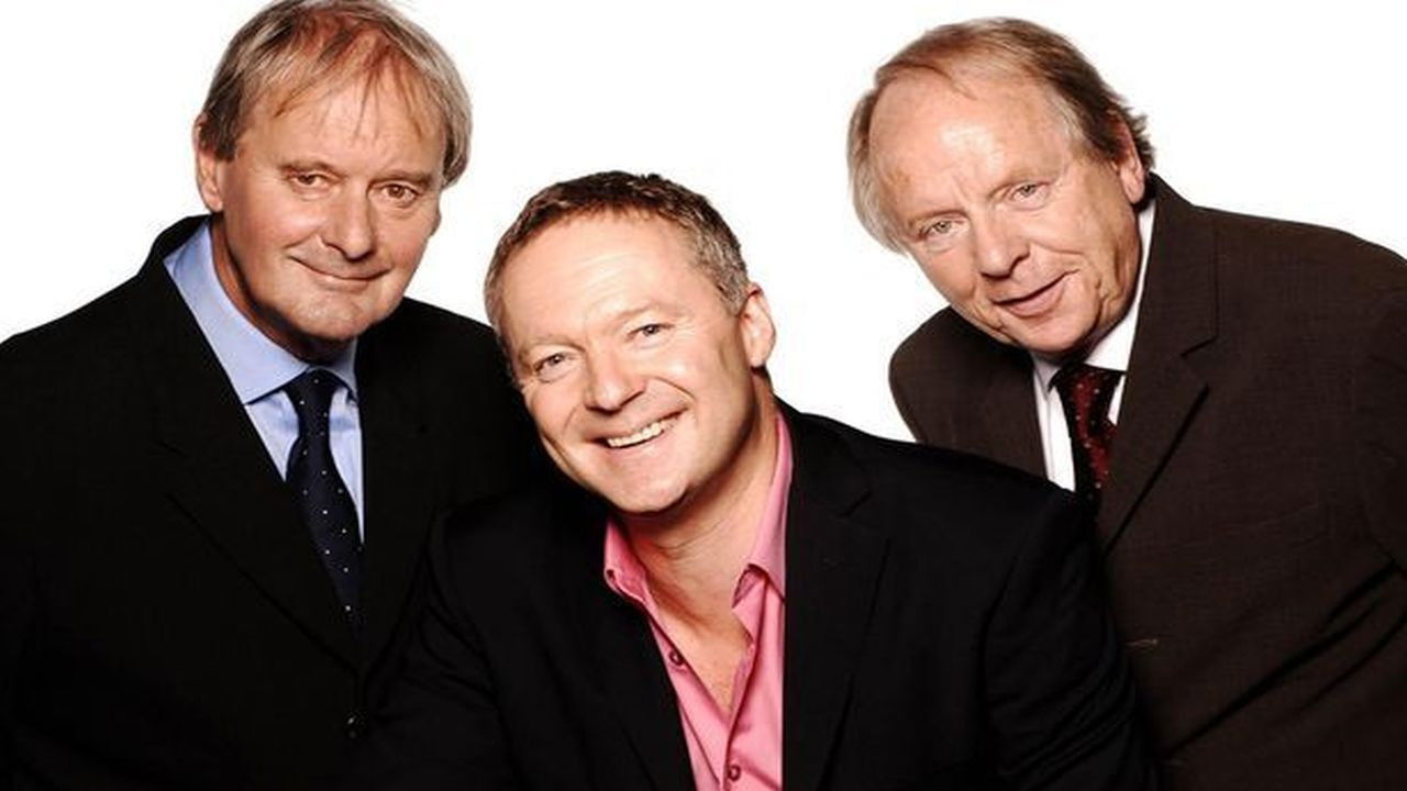 Backdrop for Bremner, Bird and Fortune