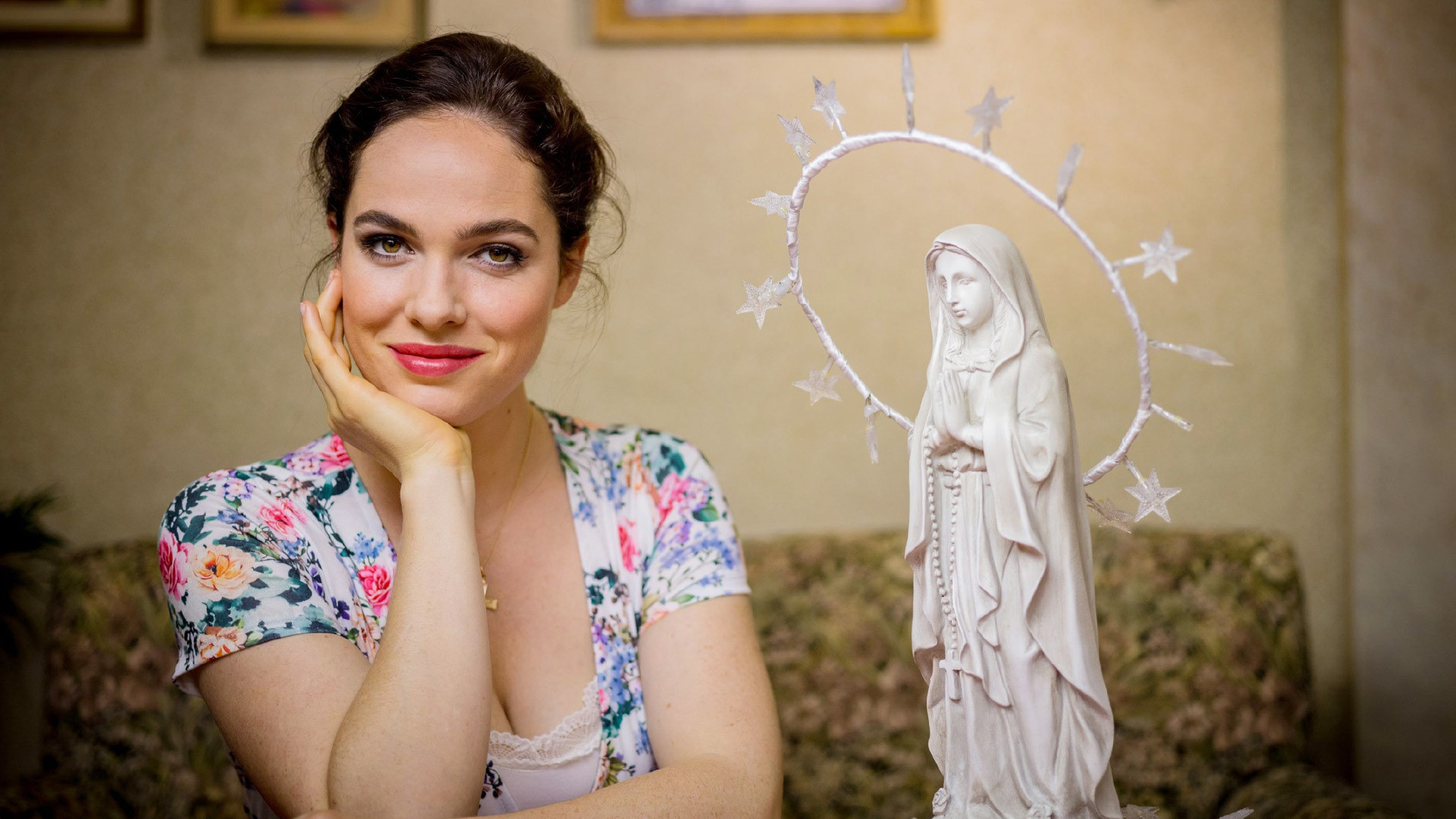 Backdrop for Magda macht das schon!