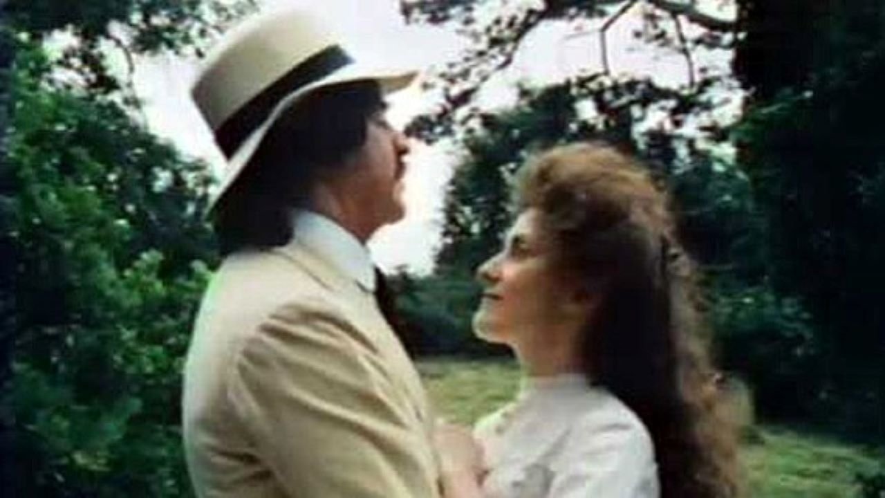 Backdrop for The Trespasser