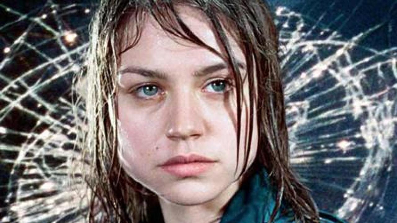 Backdrop for Fissures