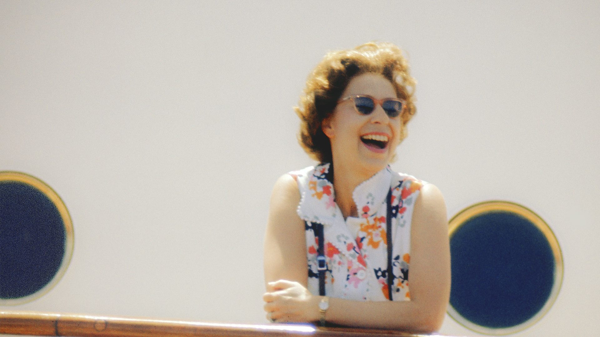 Backdrop for Elizabeth: Her Passions and Pastimes