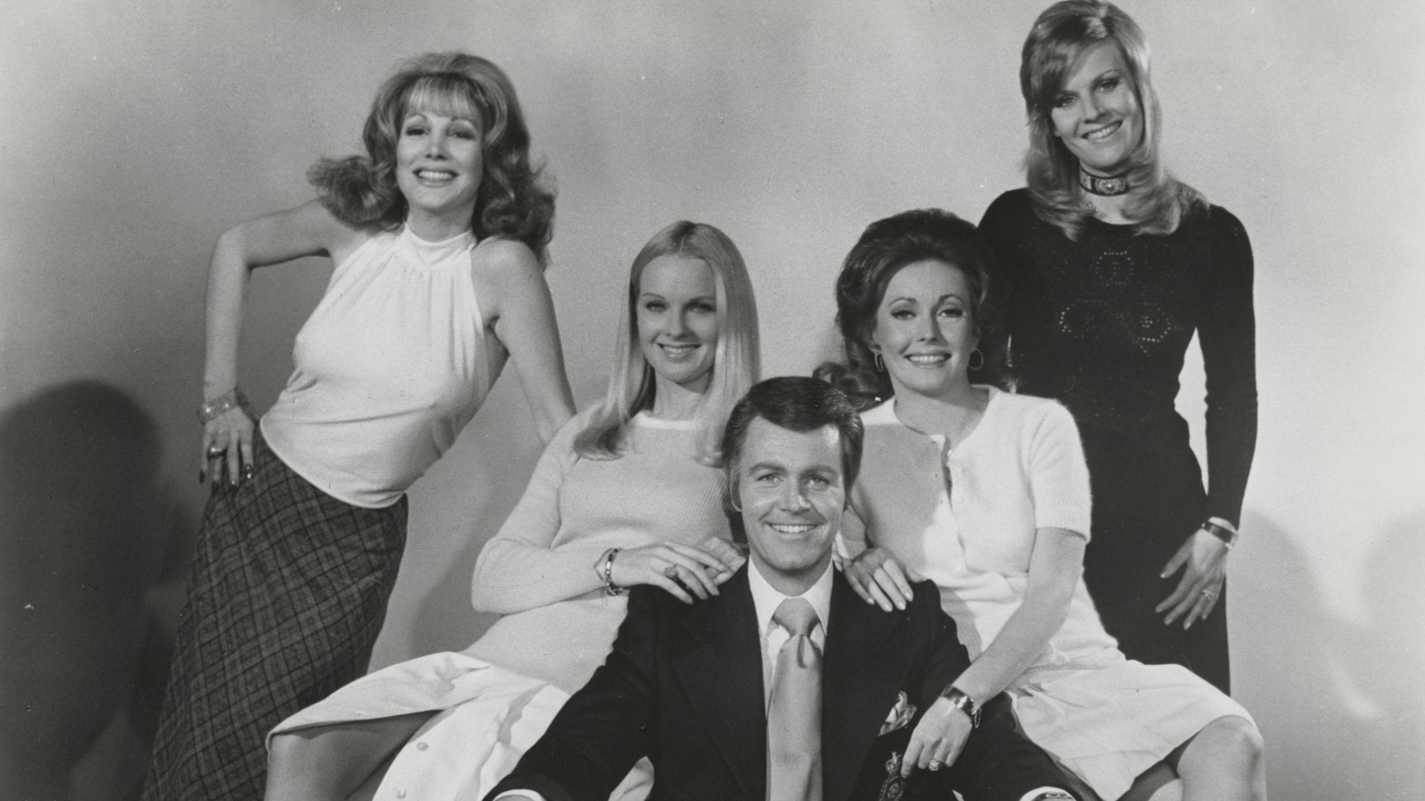 Backdrop for How to Seduce a Woman