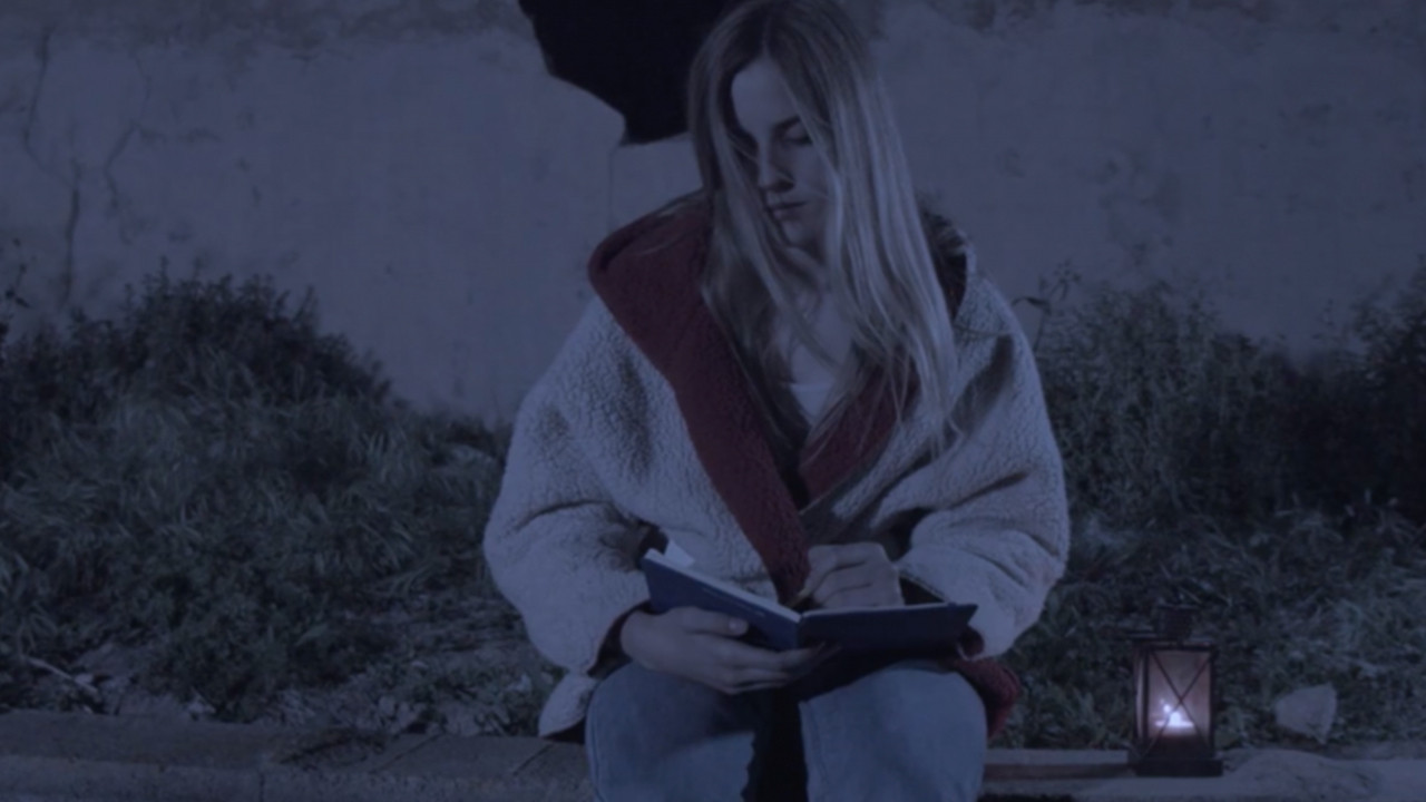 Backdrop for Mortuus Est