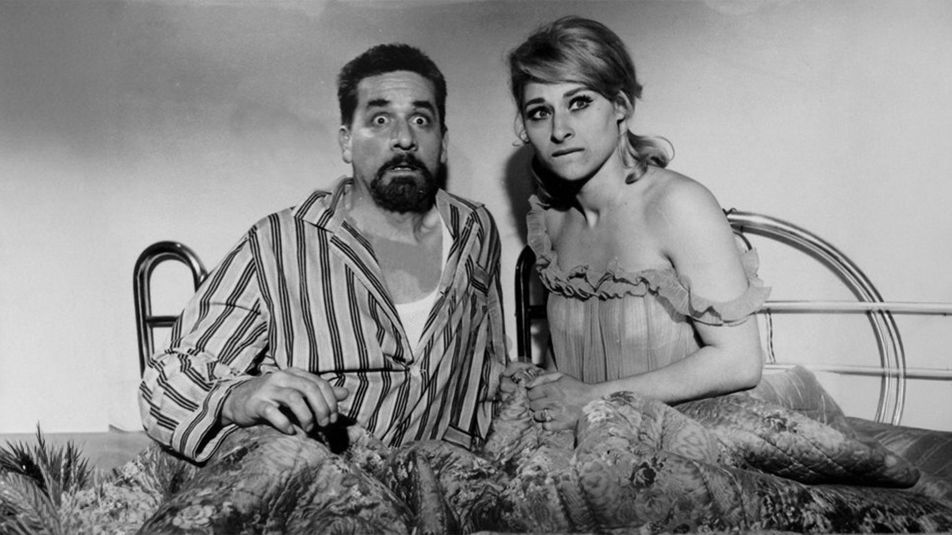 Backdrop for Acemi Çapkın