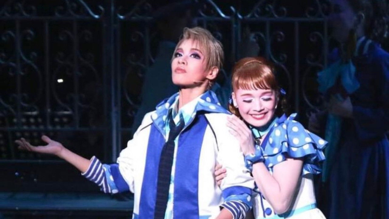 Backdrop for Hustle Mates!