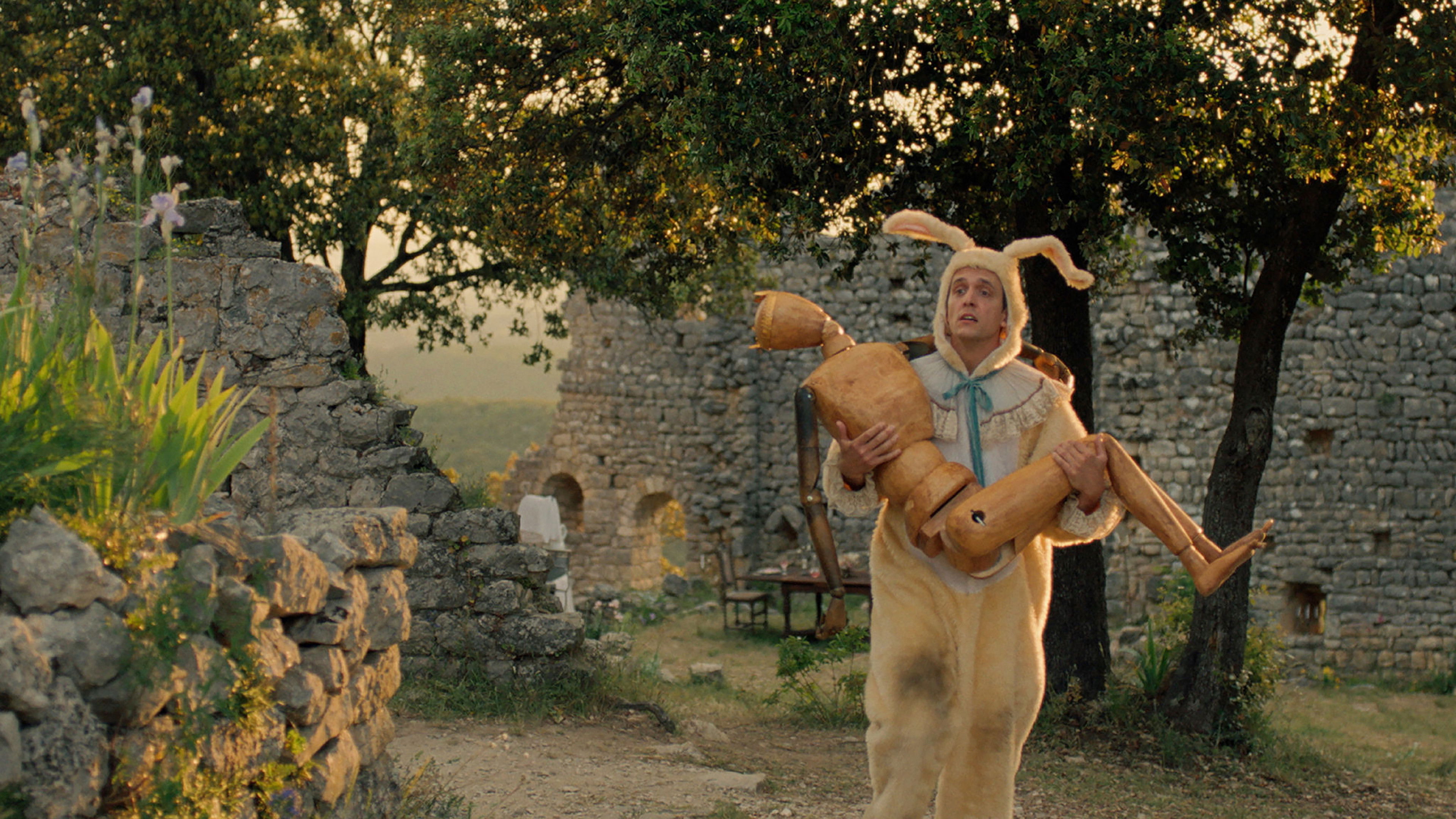 Backdrop for King Baby