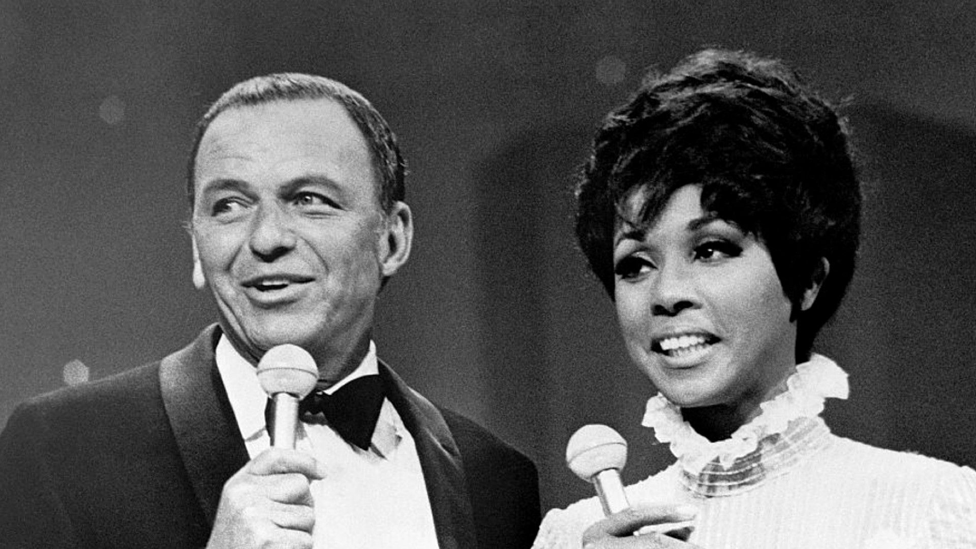 Backdrop for Francis Albert Sinatra Does His Thing