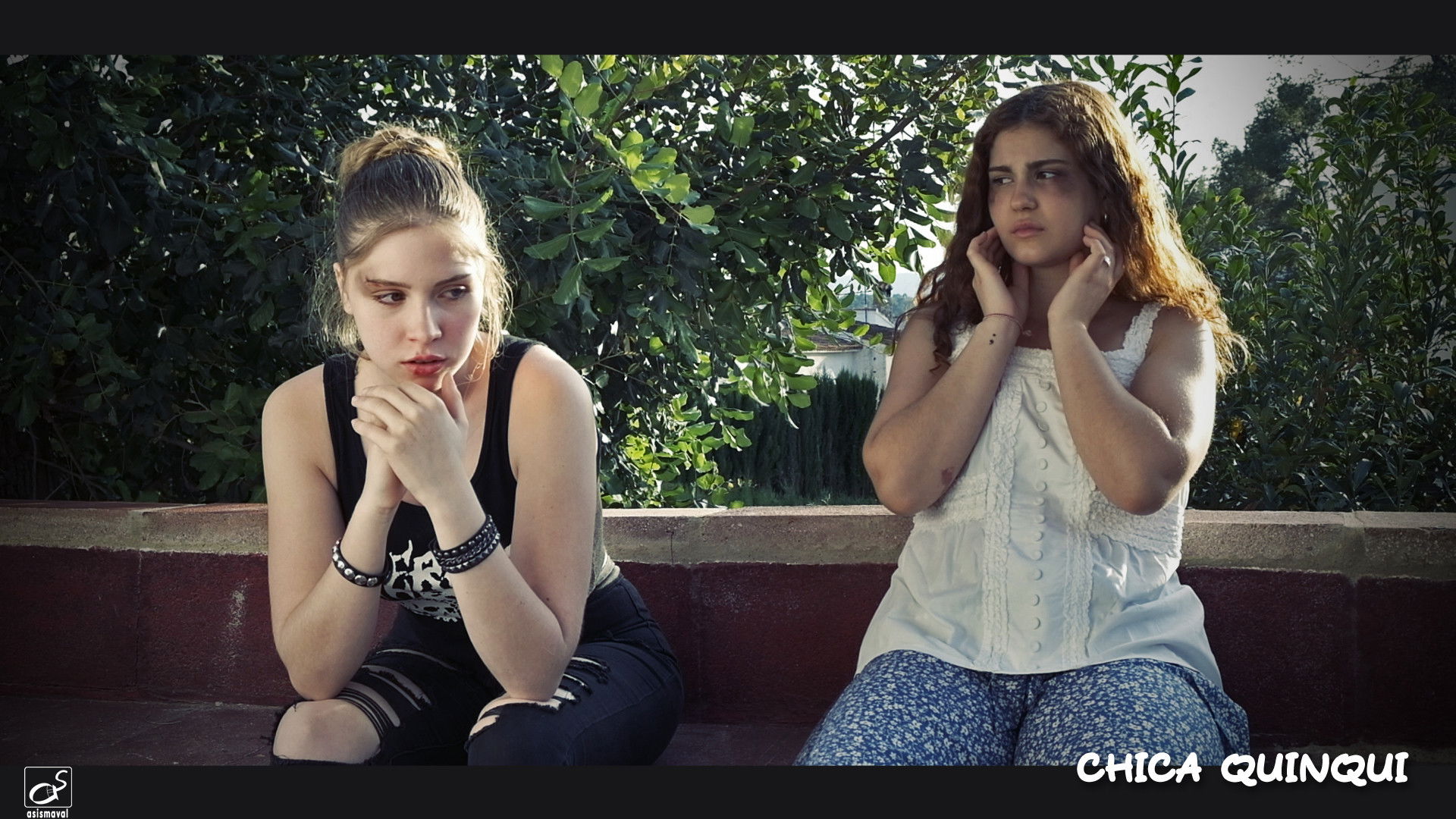 Backdrop for Chica Quinqui