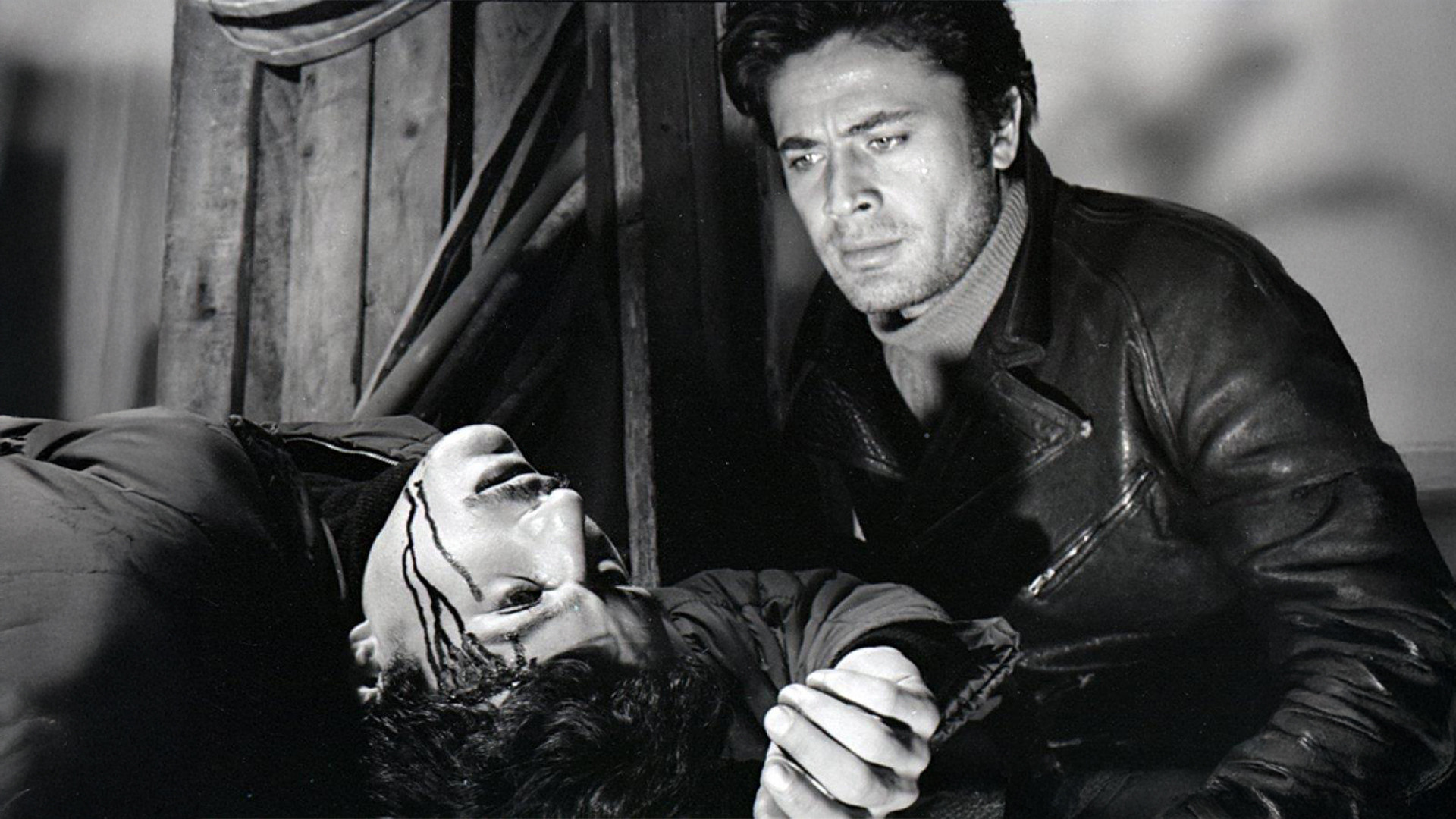 Backdrop for Belalı Hayat