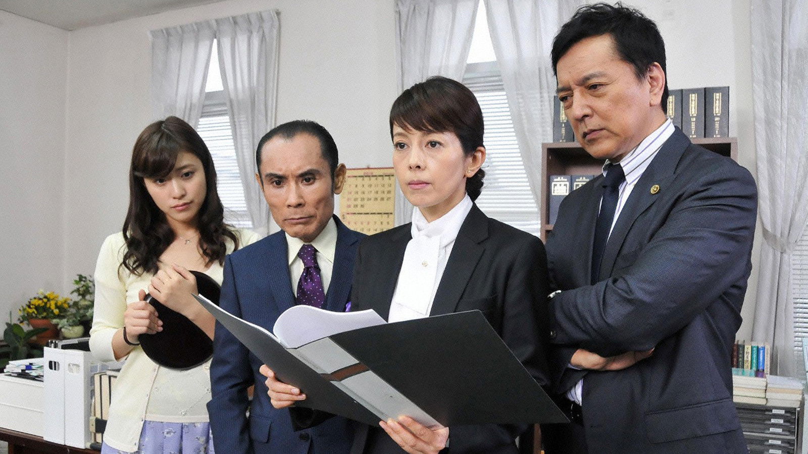 Backdrop for 無敵の法律事務所 弁護の鉄人 橘明日香