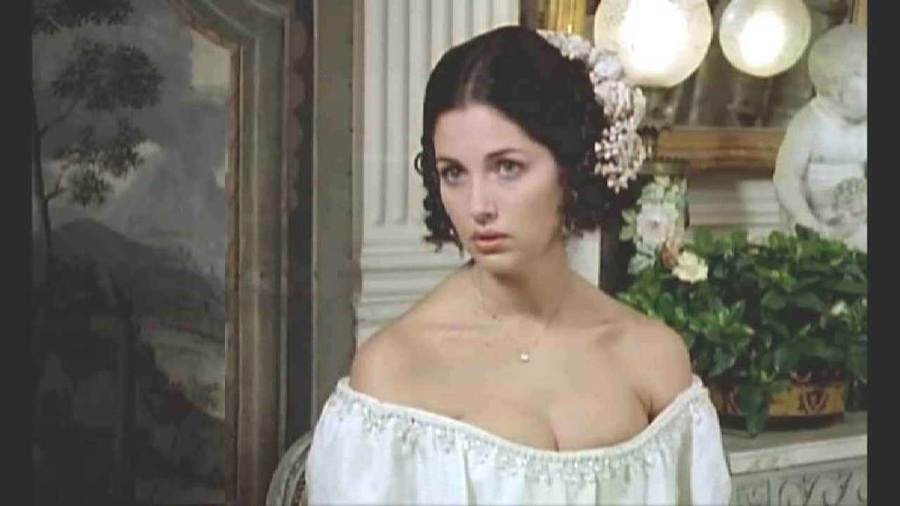 Backdrop for La dame aux camélias