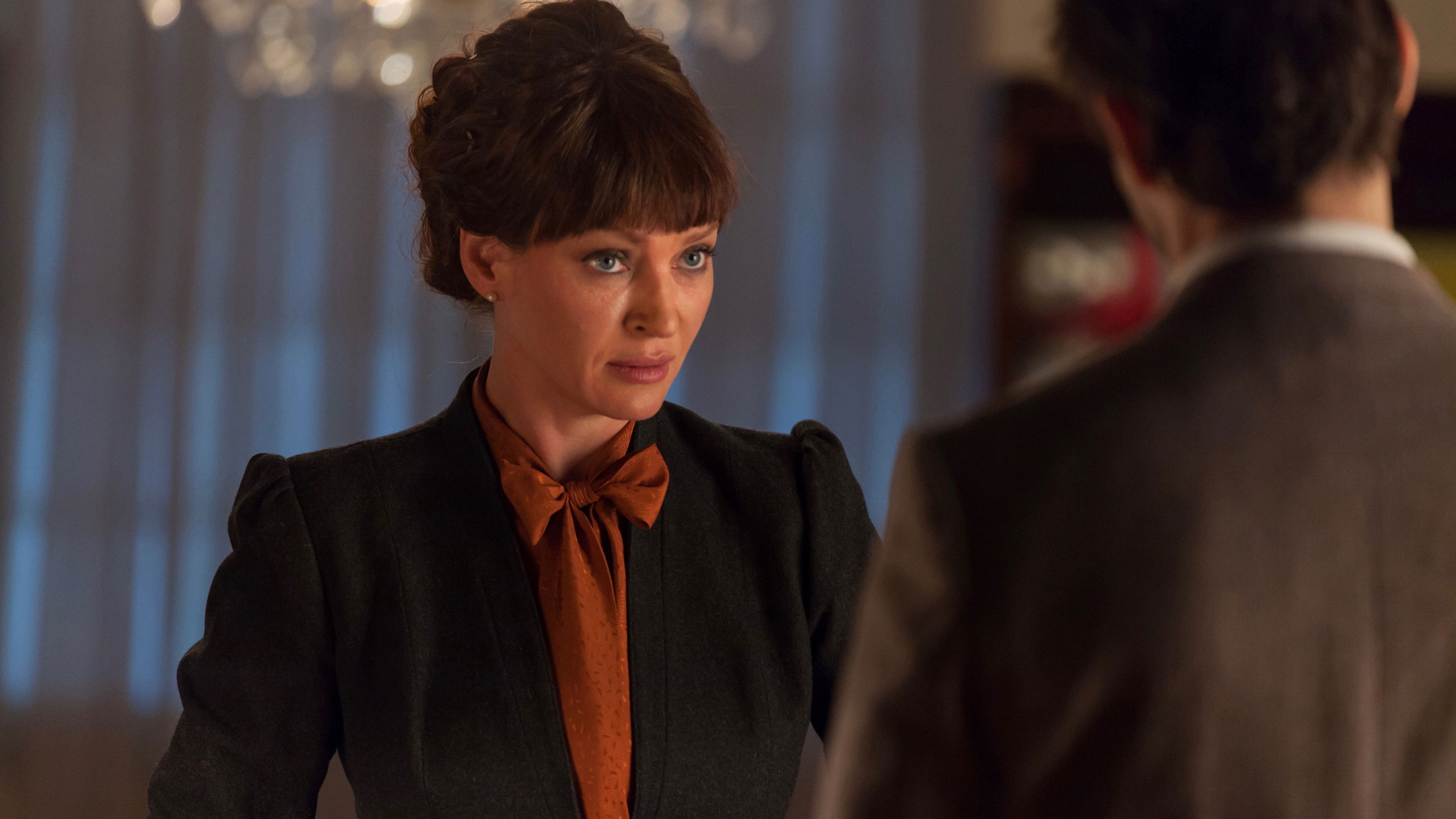 Backdrop for The Gift