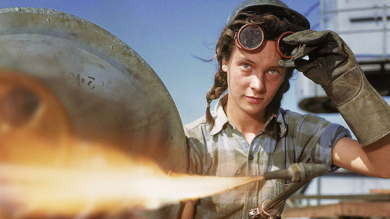 Backdrop for Women at War (1939-1945)