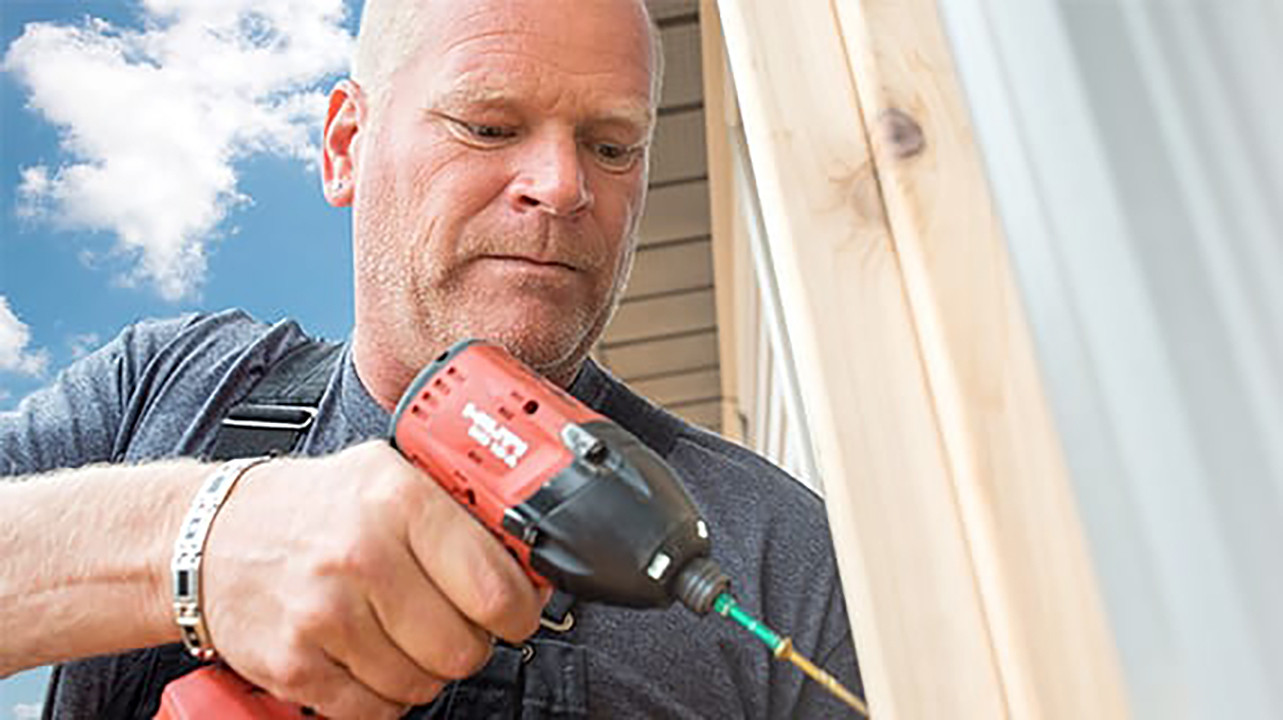 Backdrop for Holmes Makes it Right: Retooled