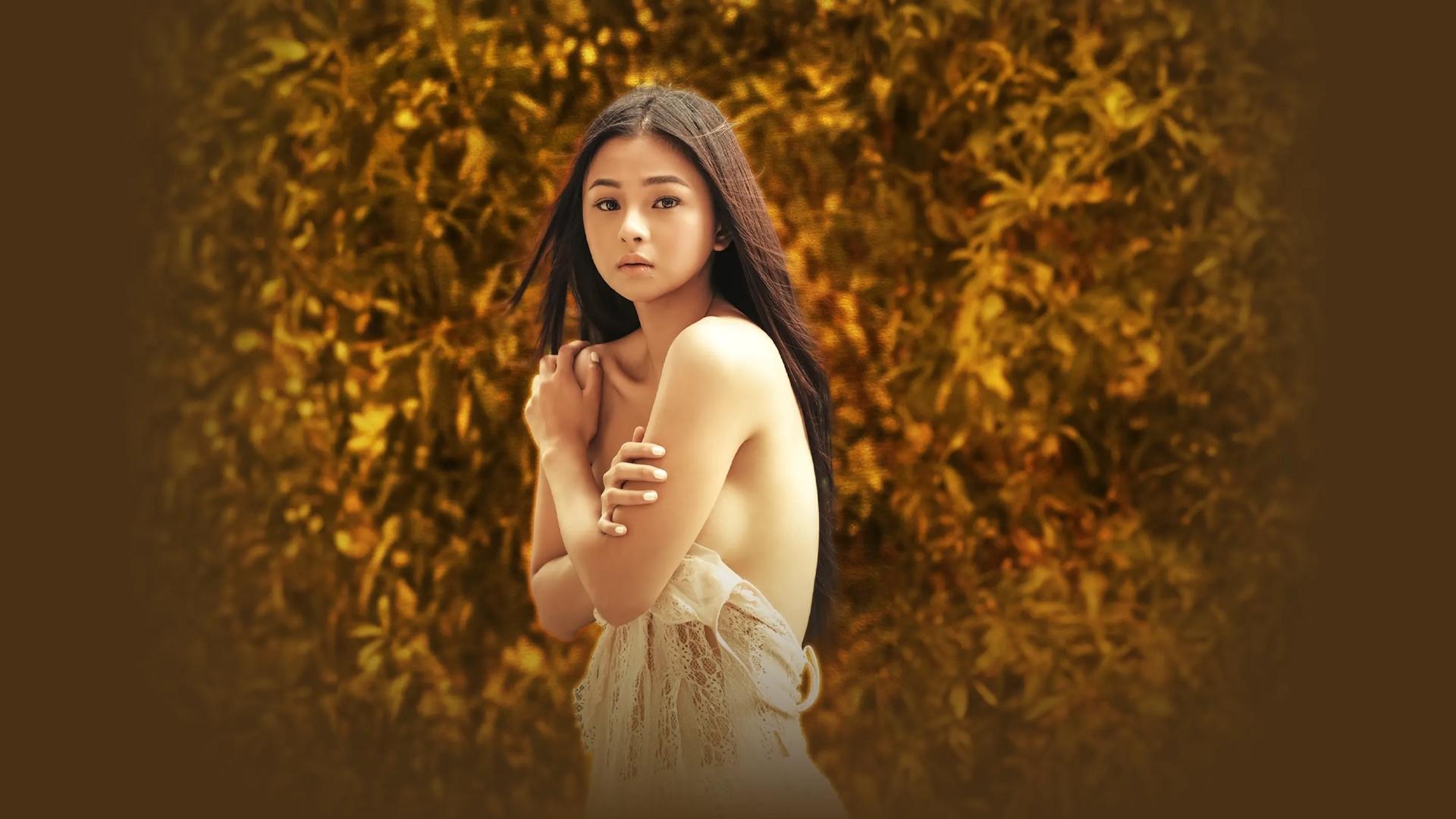 Backdrop for Selina's Gold