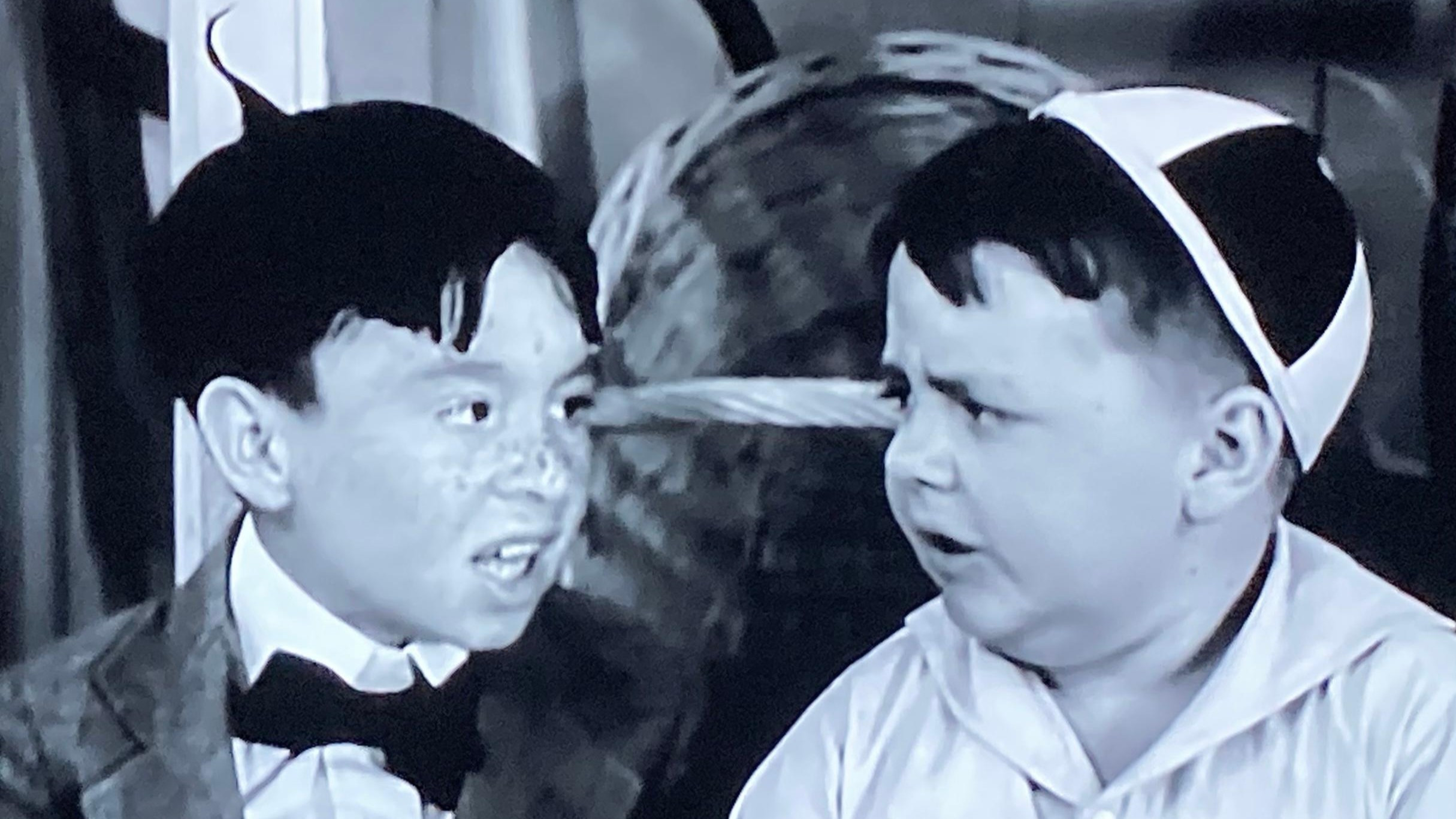 Backdrop for Roamin' Holiday