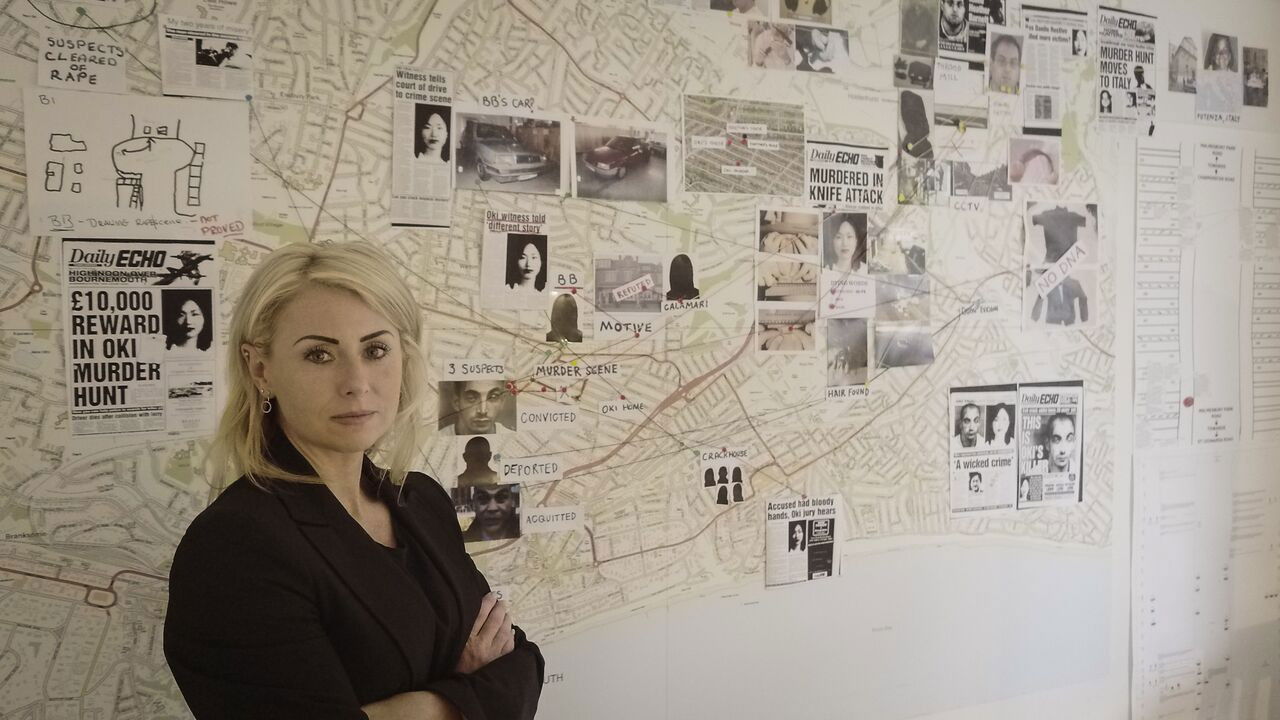 Backdrop for Unsolved: The Man With No Alibi