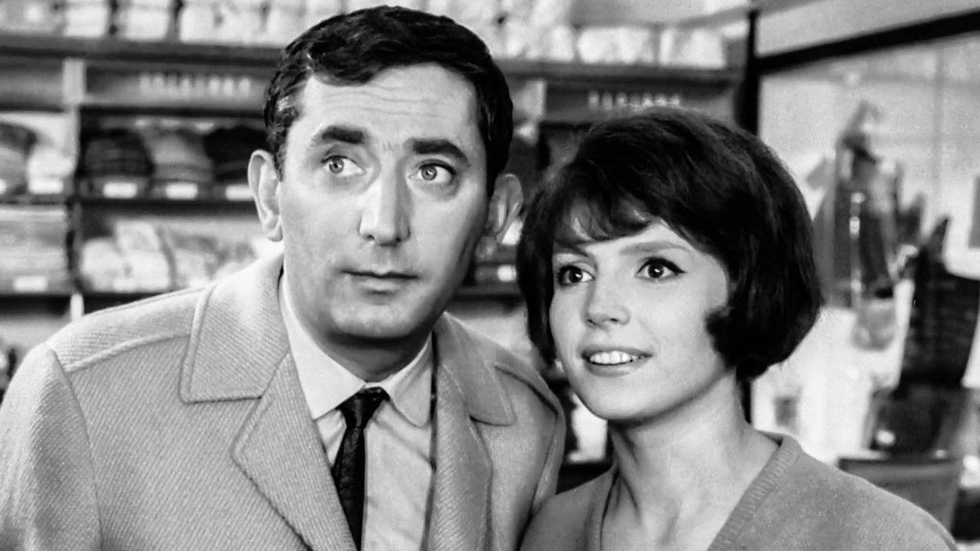 Backdrop for Pearls and Ducats