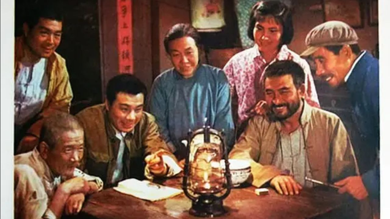 Backdrop for Suo long hu