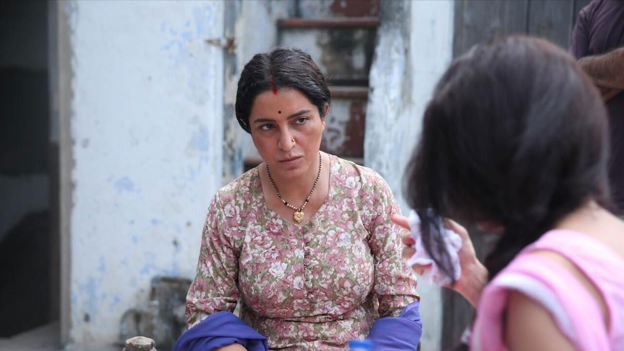 Backdrop for Chutney