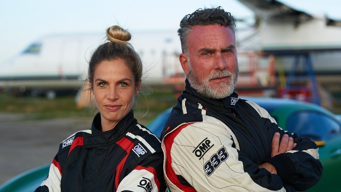 Backdrop for Les génies de la vitesse