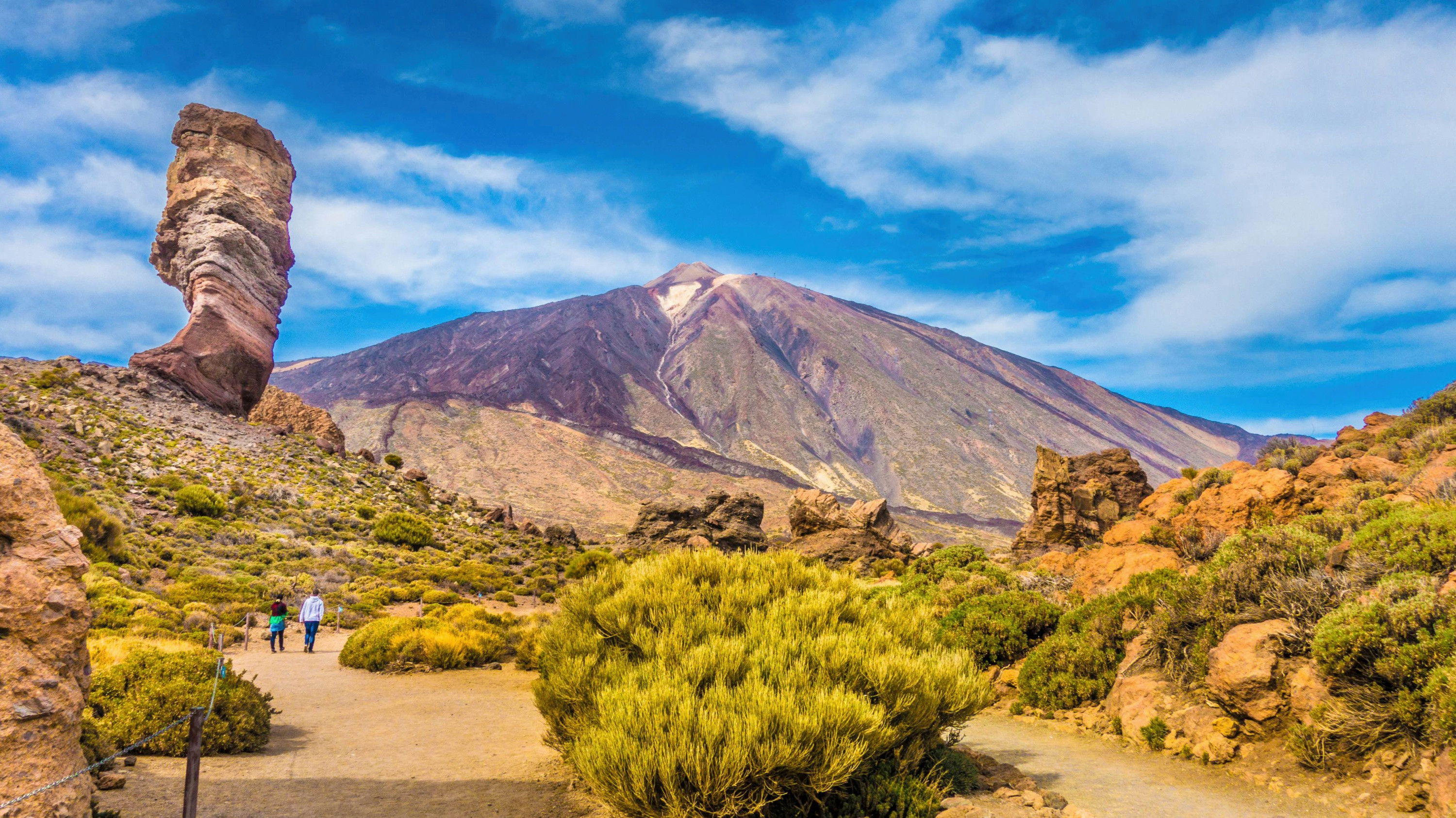 Backdrop for Atlantes