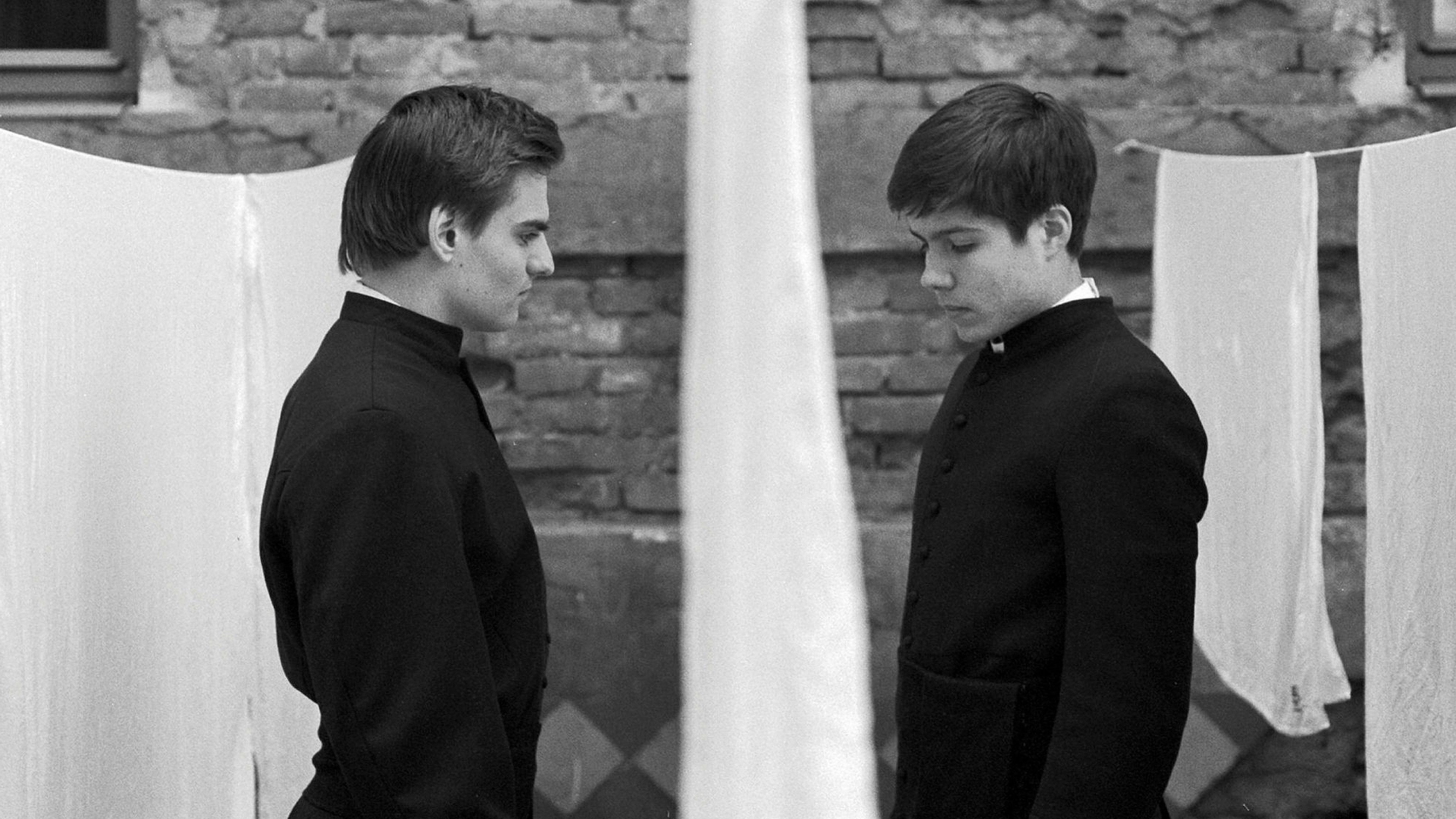 Backdrop for Servants