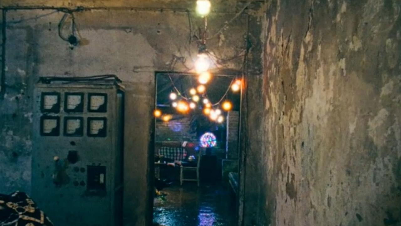 Backdrop for Secret Goldfish