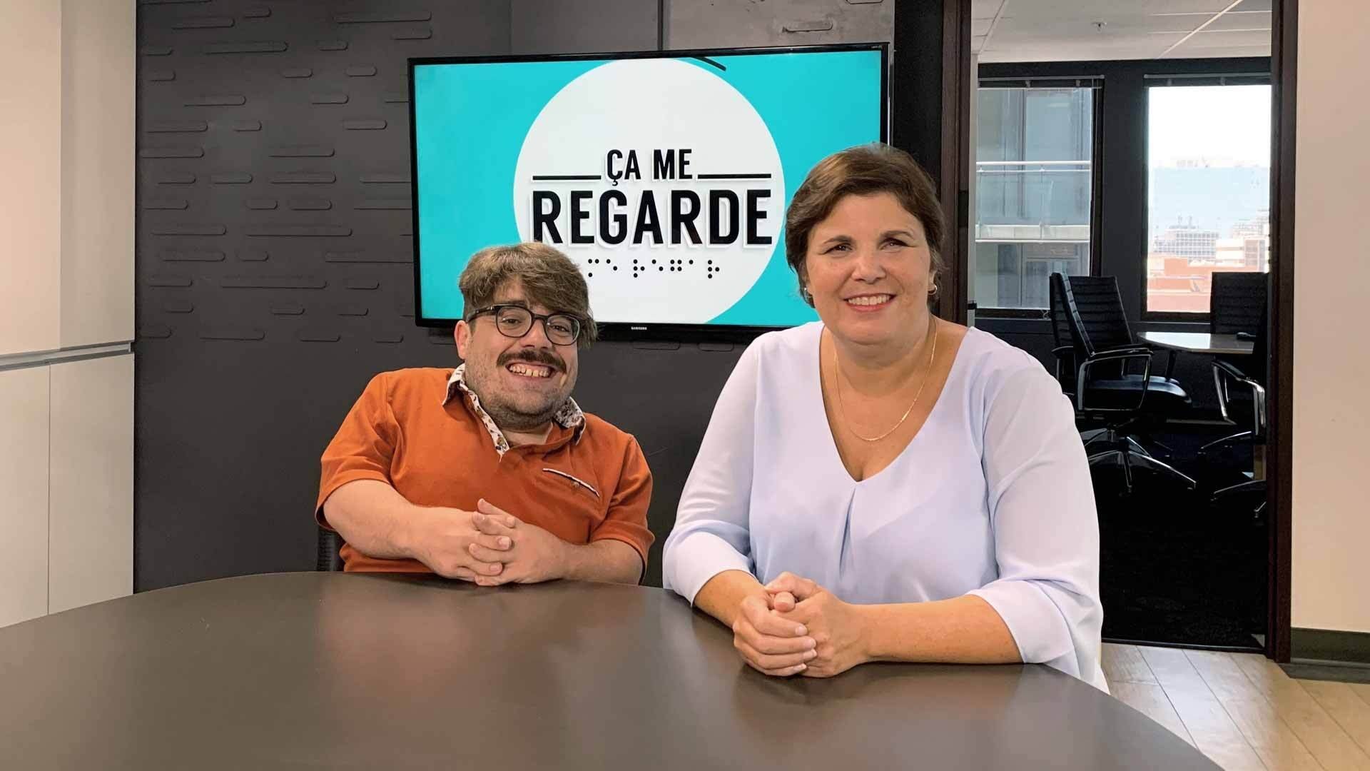 Backdrop for Ça me regarde