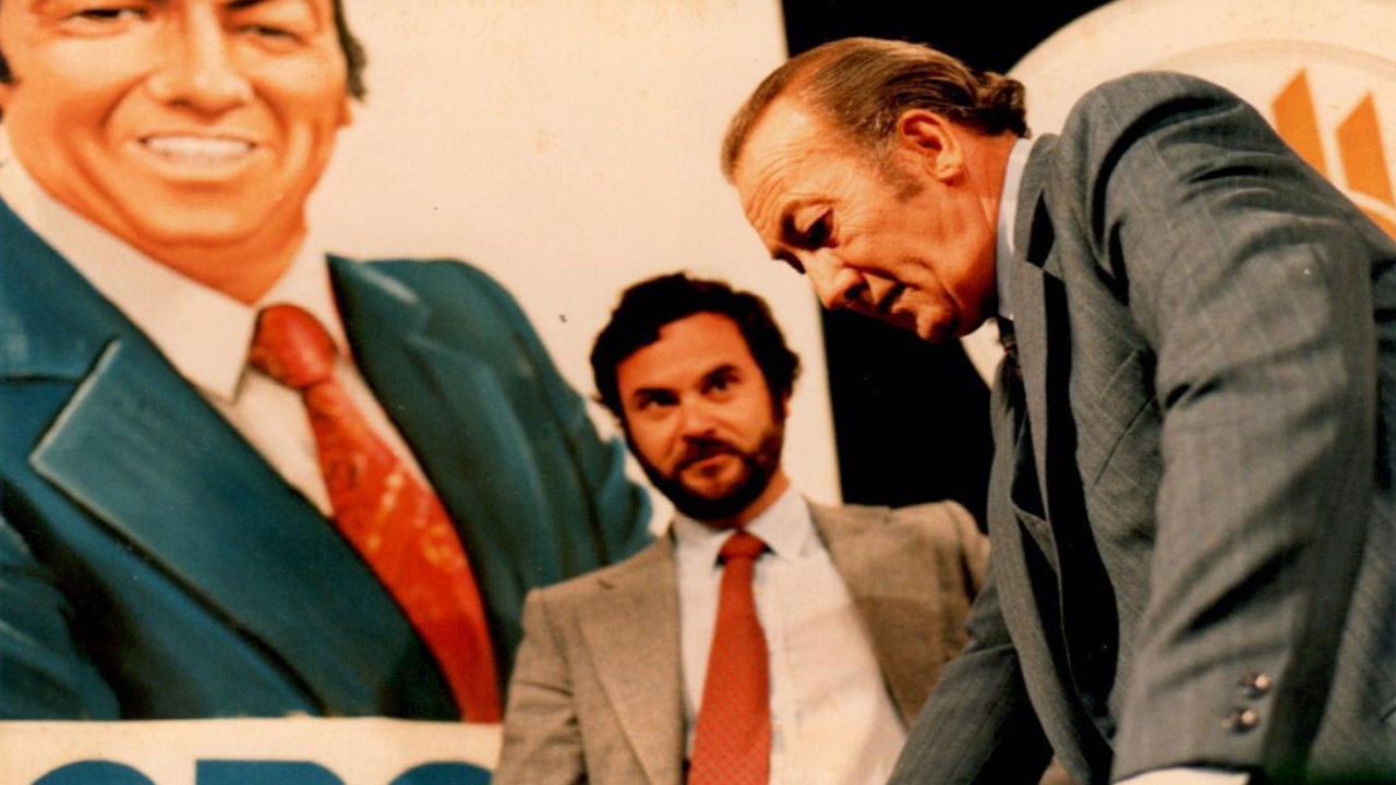 Backdrop for Profession: Detective