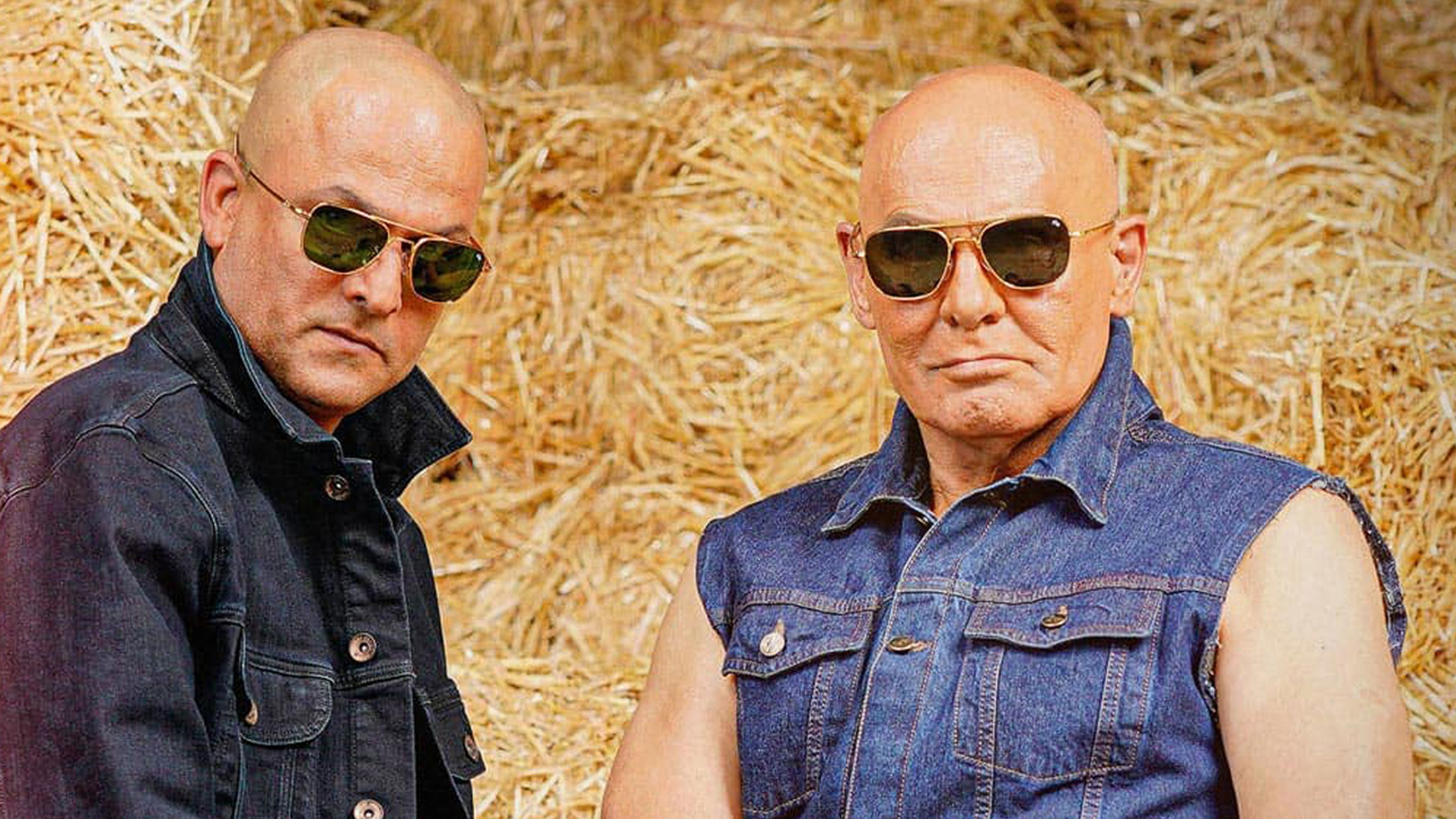 Backdrop for Blue Nissan