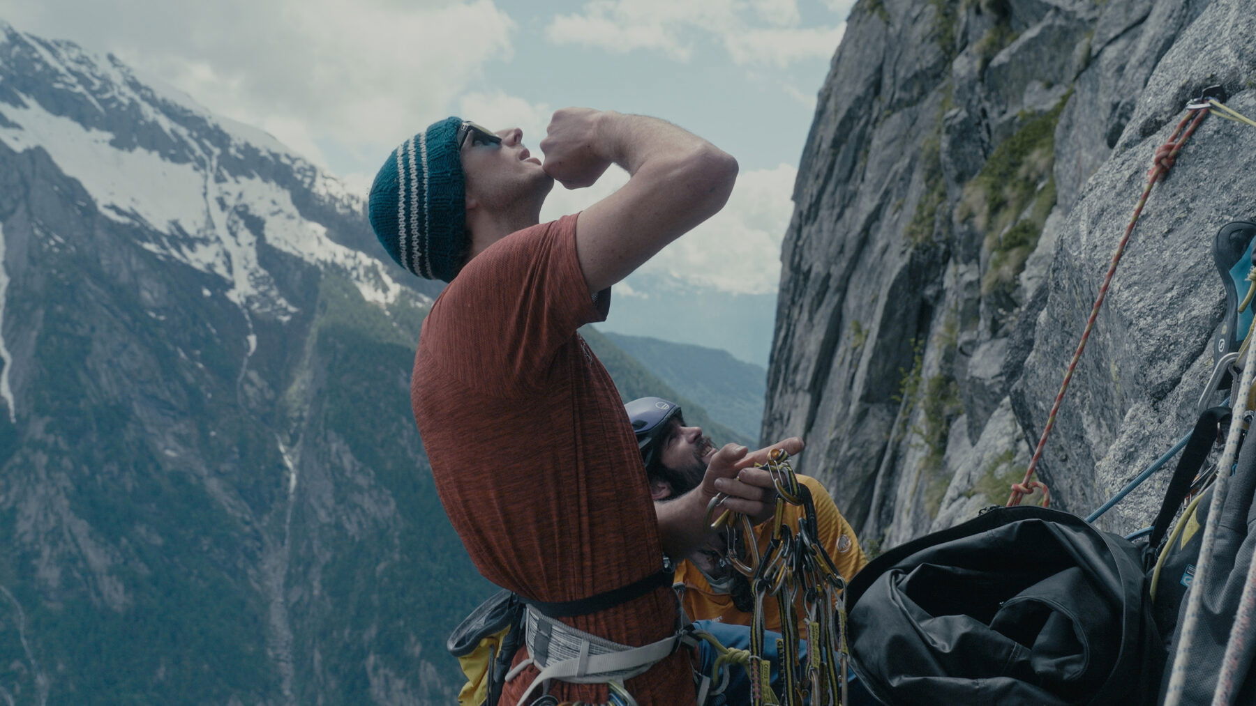 Backdrop for Hocheti Pocheti