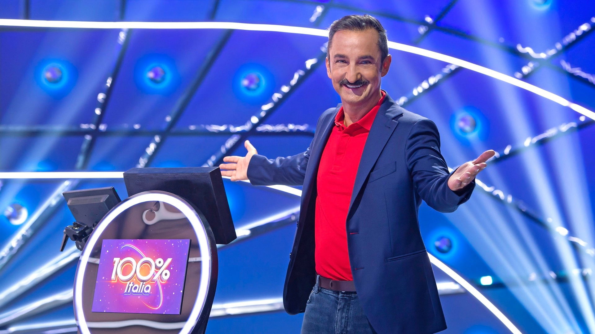 Backdrop for 100% Italia