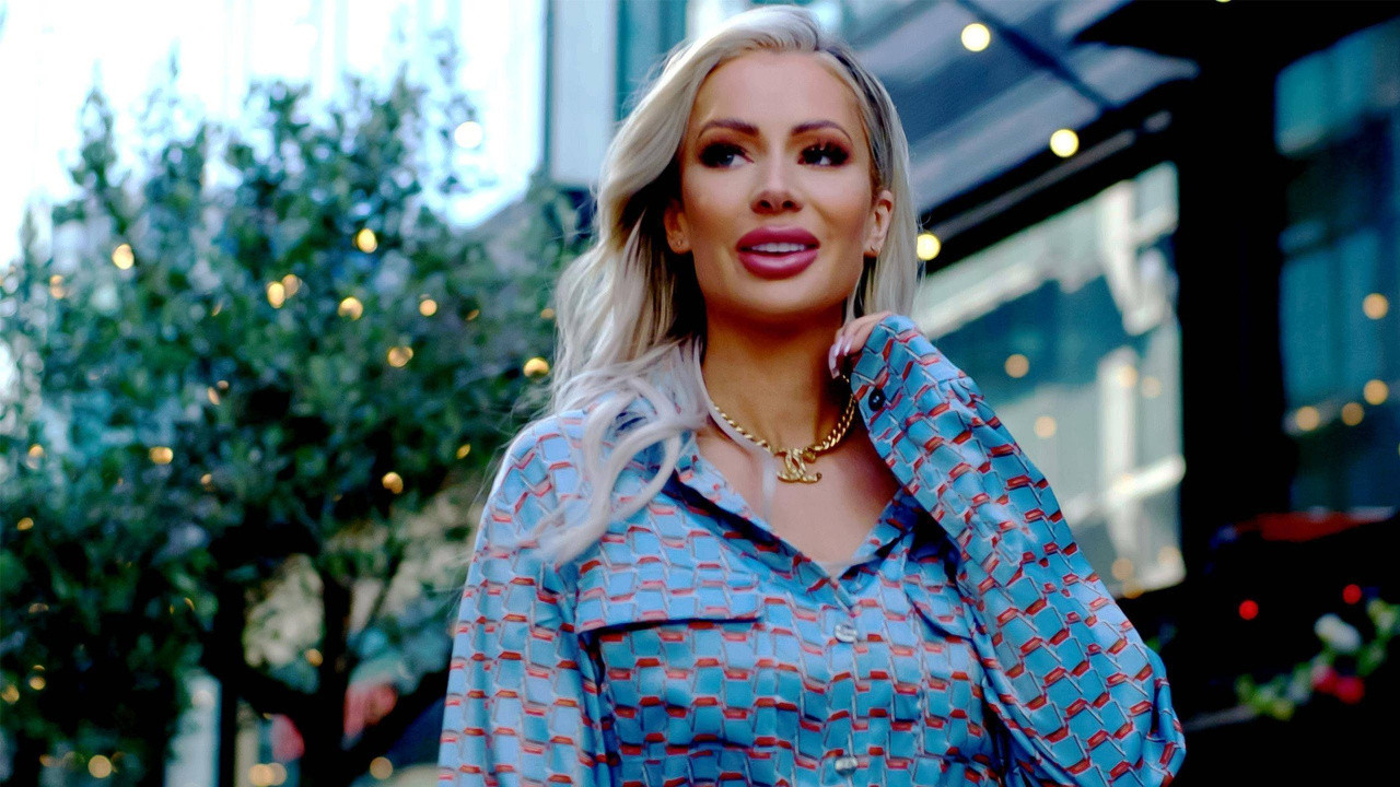 Backdrop for Olivia Marries Her Match