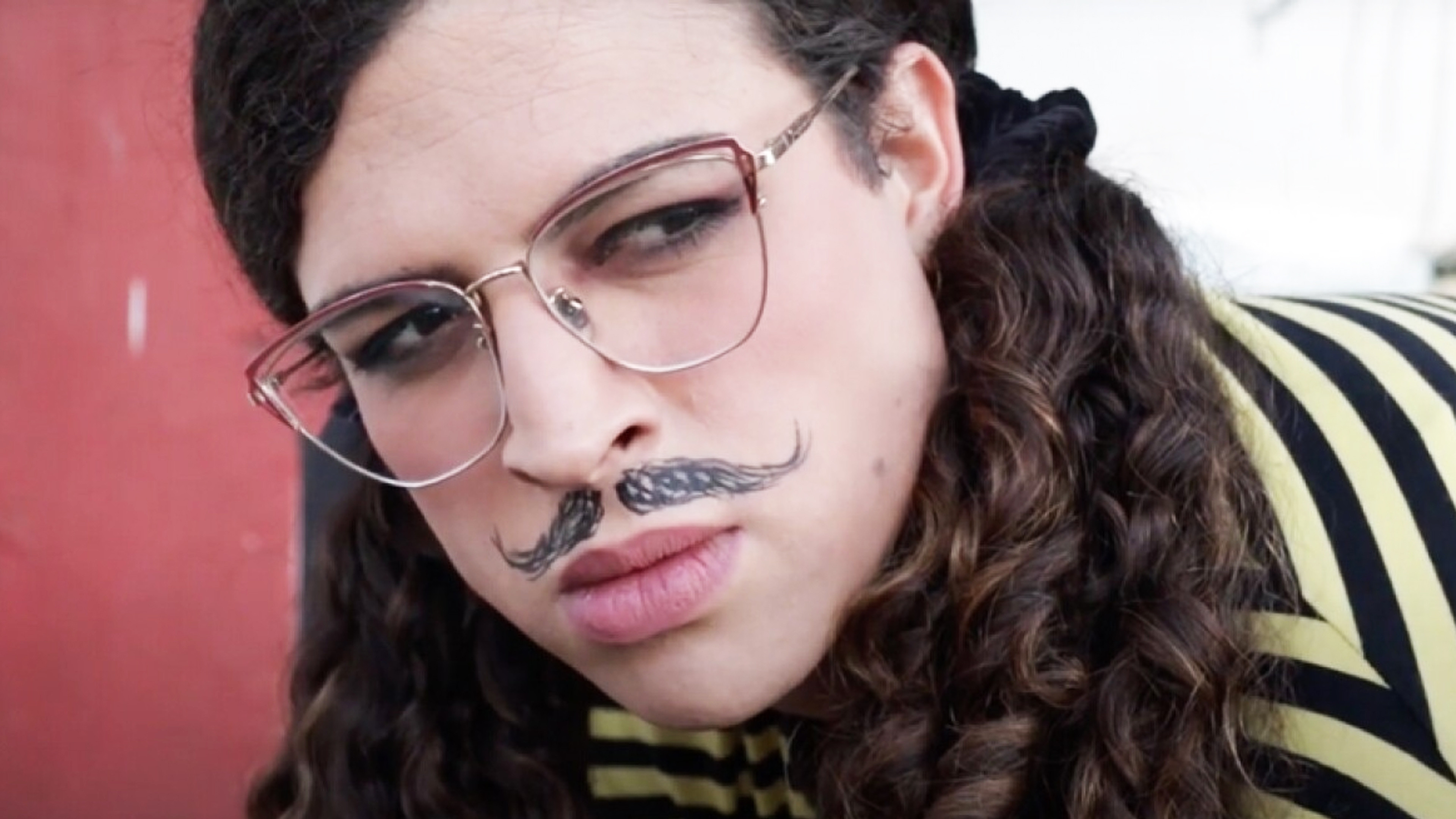 Backdrop for Johanne Sacreblu