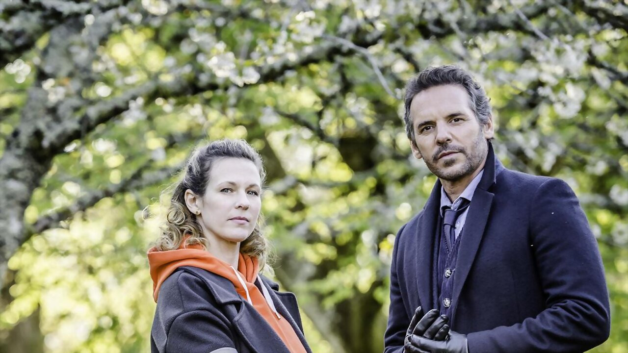 Backdrop for Les Mystères de la duchesse