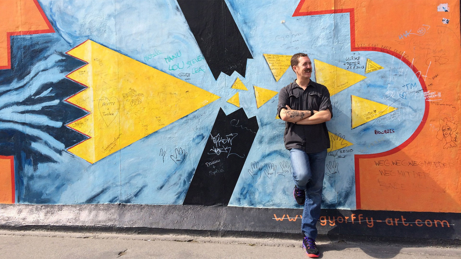 Backdrop for Cybercrimes With Ben Hammersley