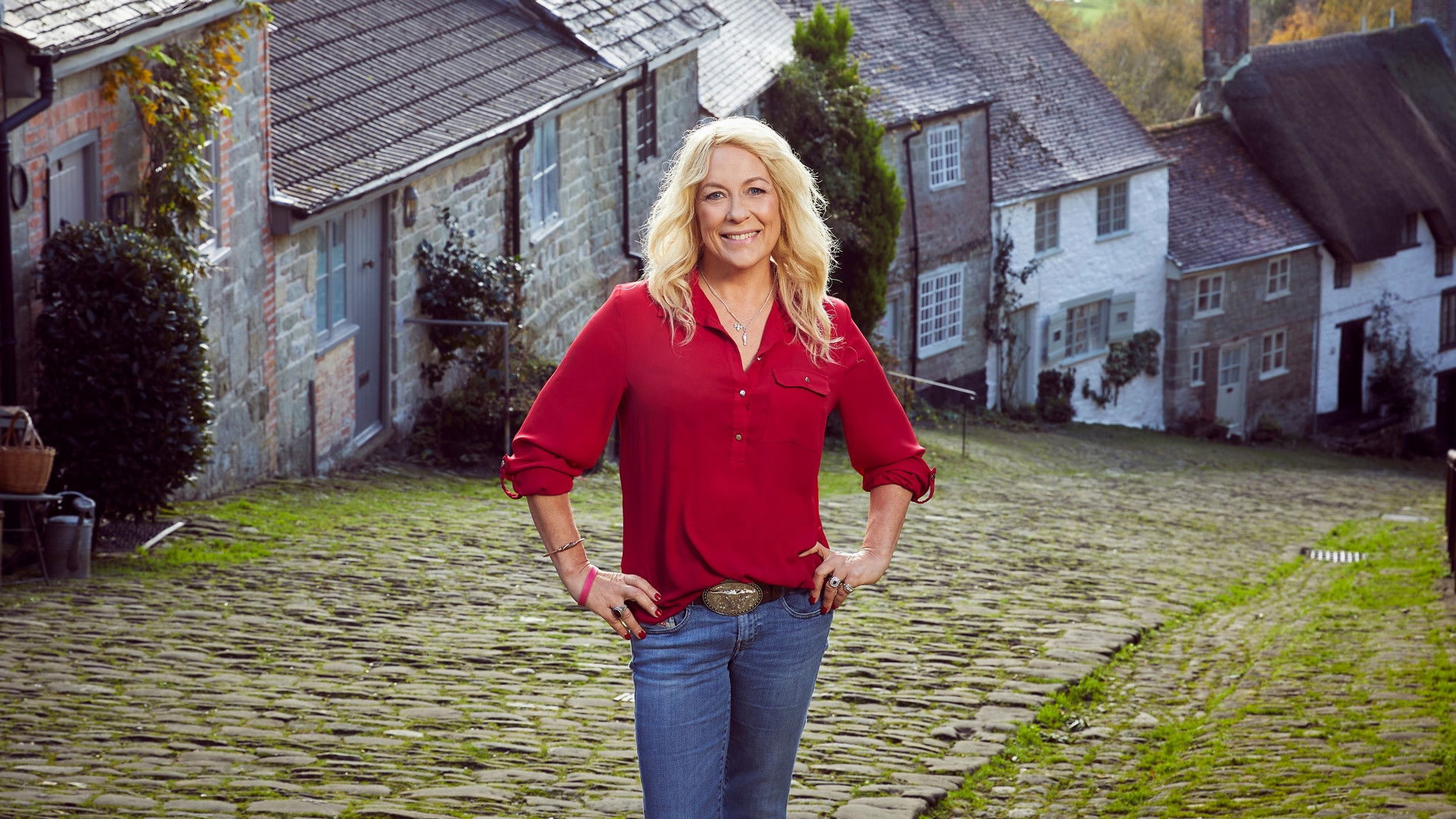 Backdrop for Sarah Beeny's New Country Lives