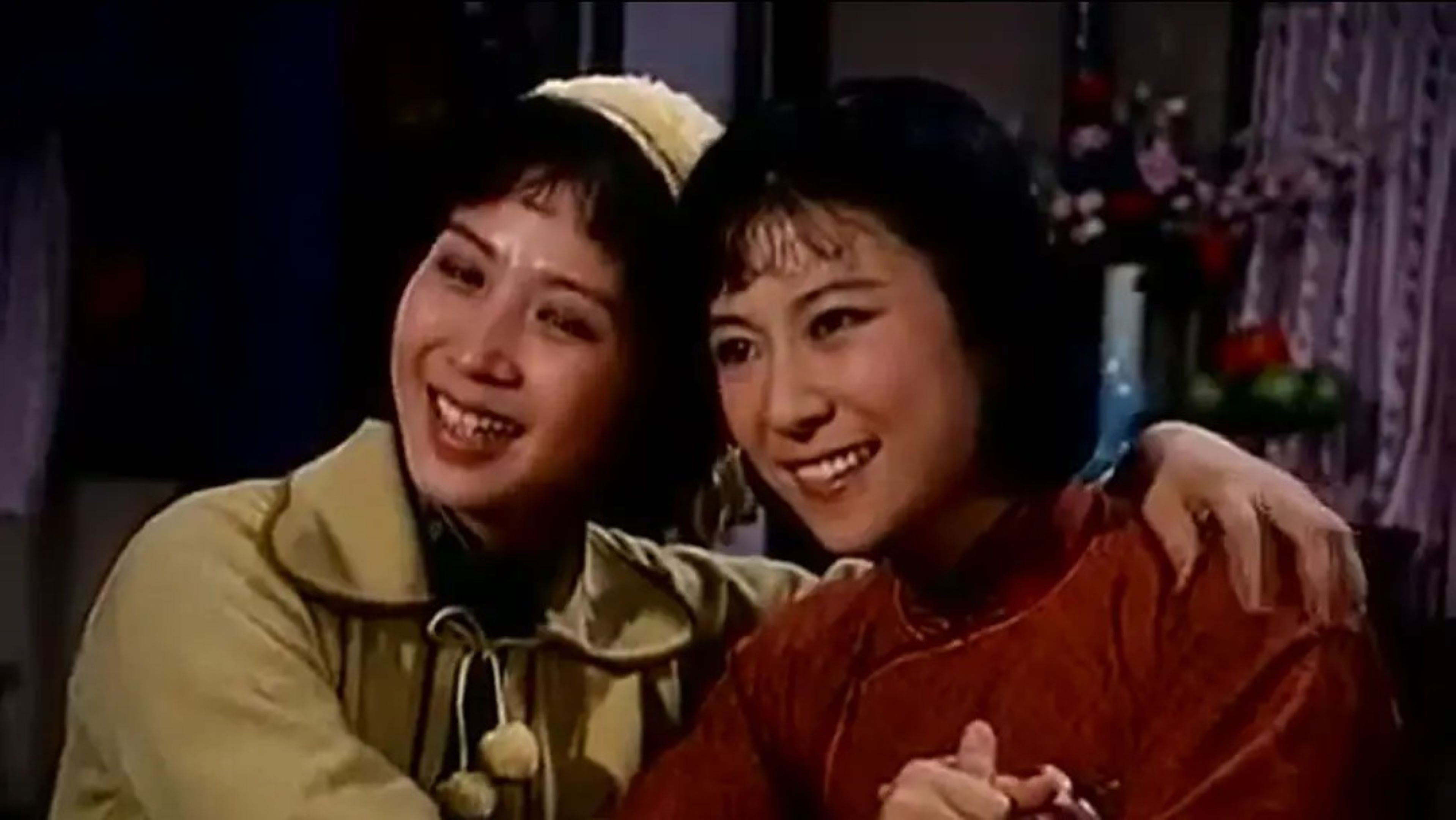 Backdrop for 绿海天涯