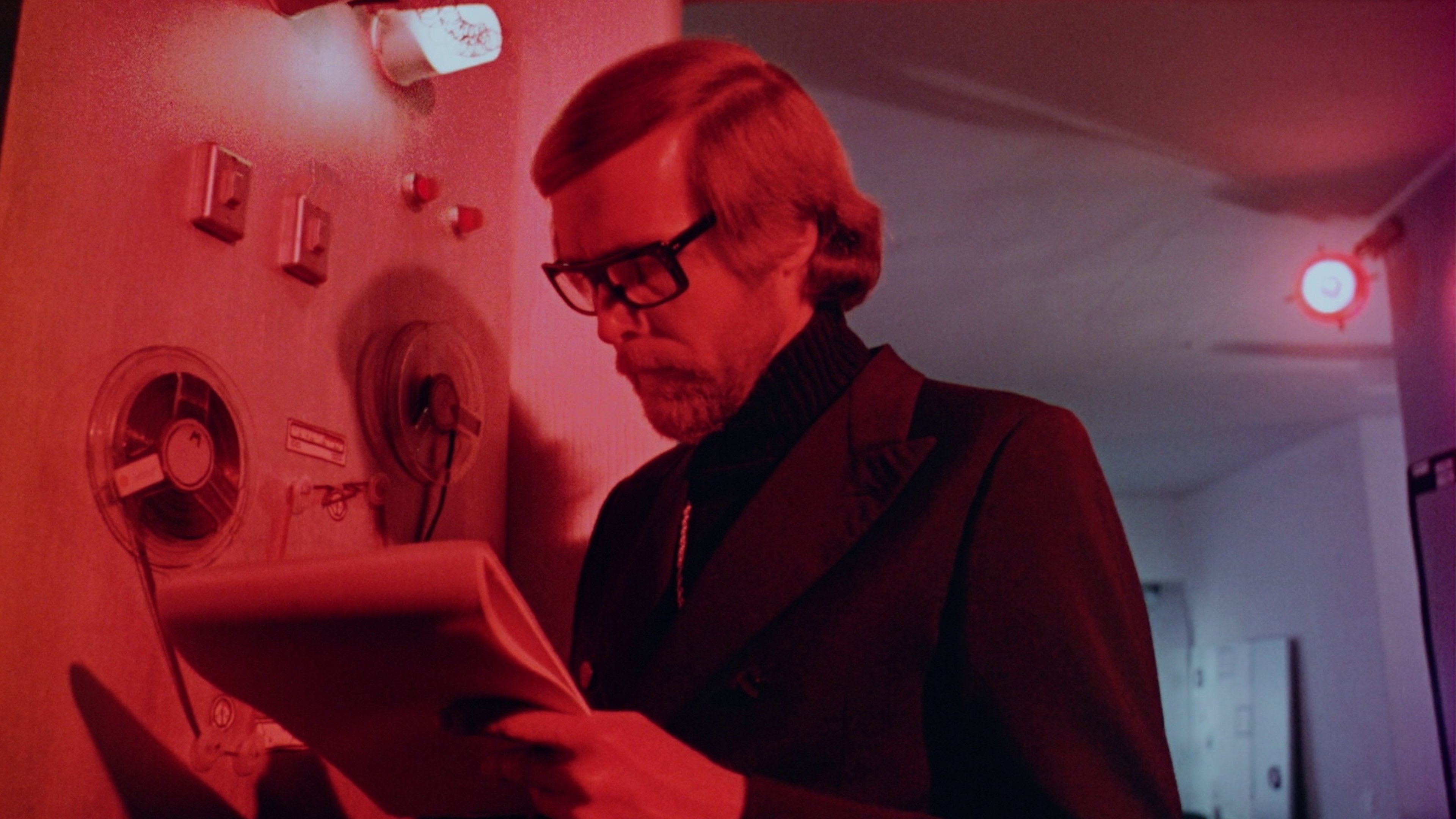 Backdrop for The Vengeance of Dr. Mabuse