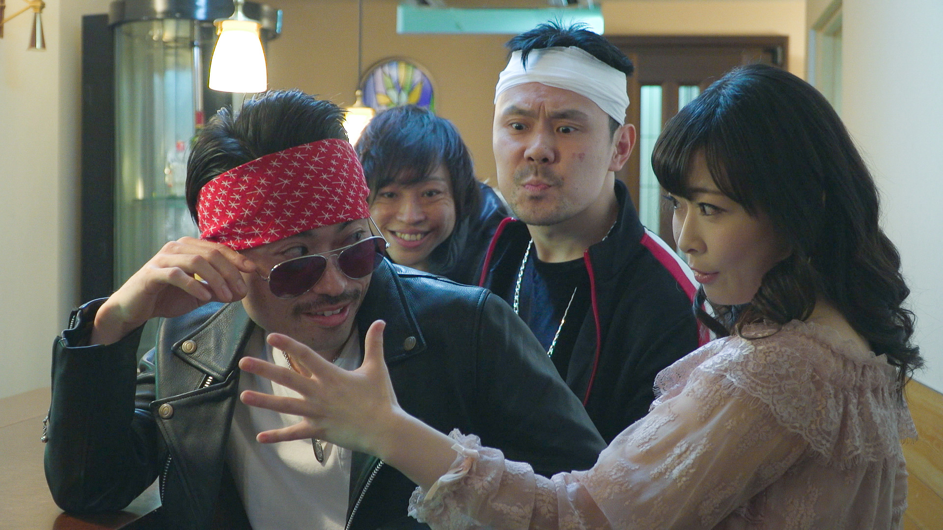 Backdrop for Afureru injiru: Ike ike, tiger