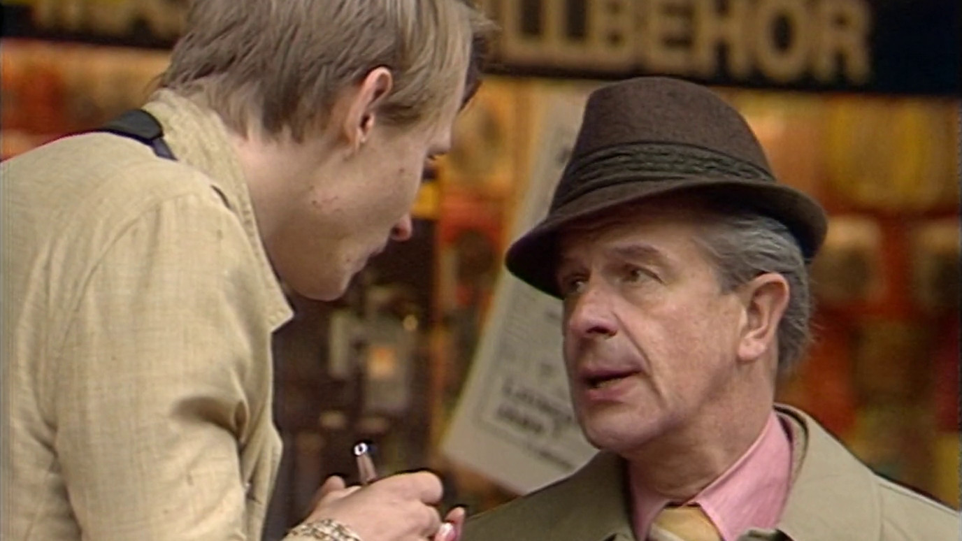 Backdrop for Det är din boll, Jim