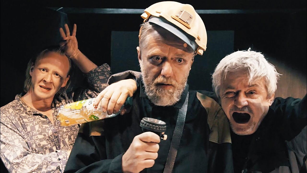 Backdrop for sKORO NA mizině