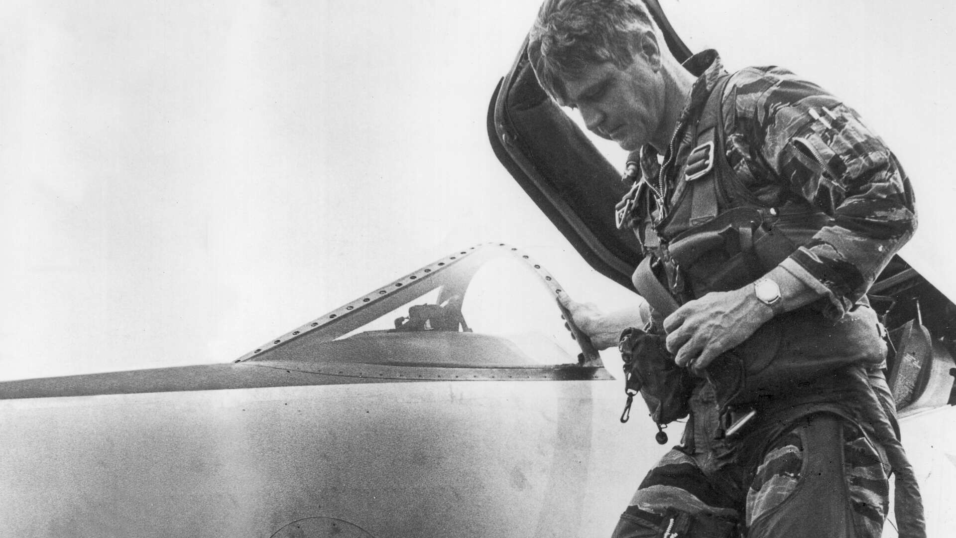 Backdrop for The Spy in the Hanoi Hilton