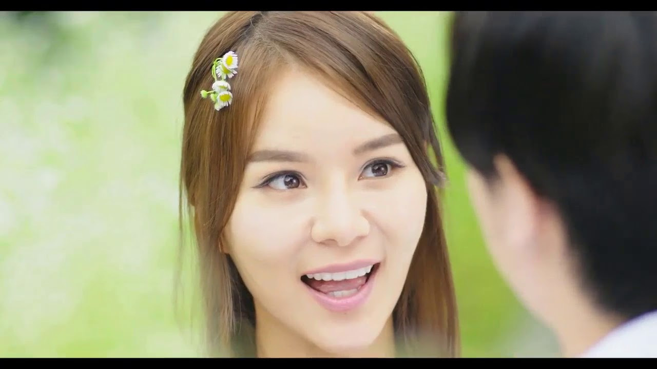 Backdrop for Ghost Over Flowers