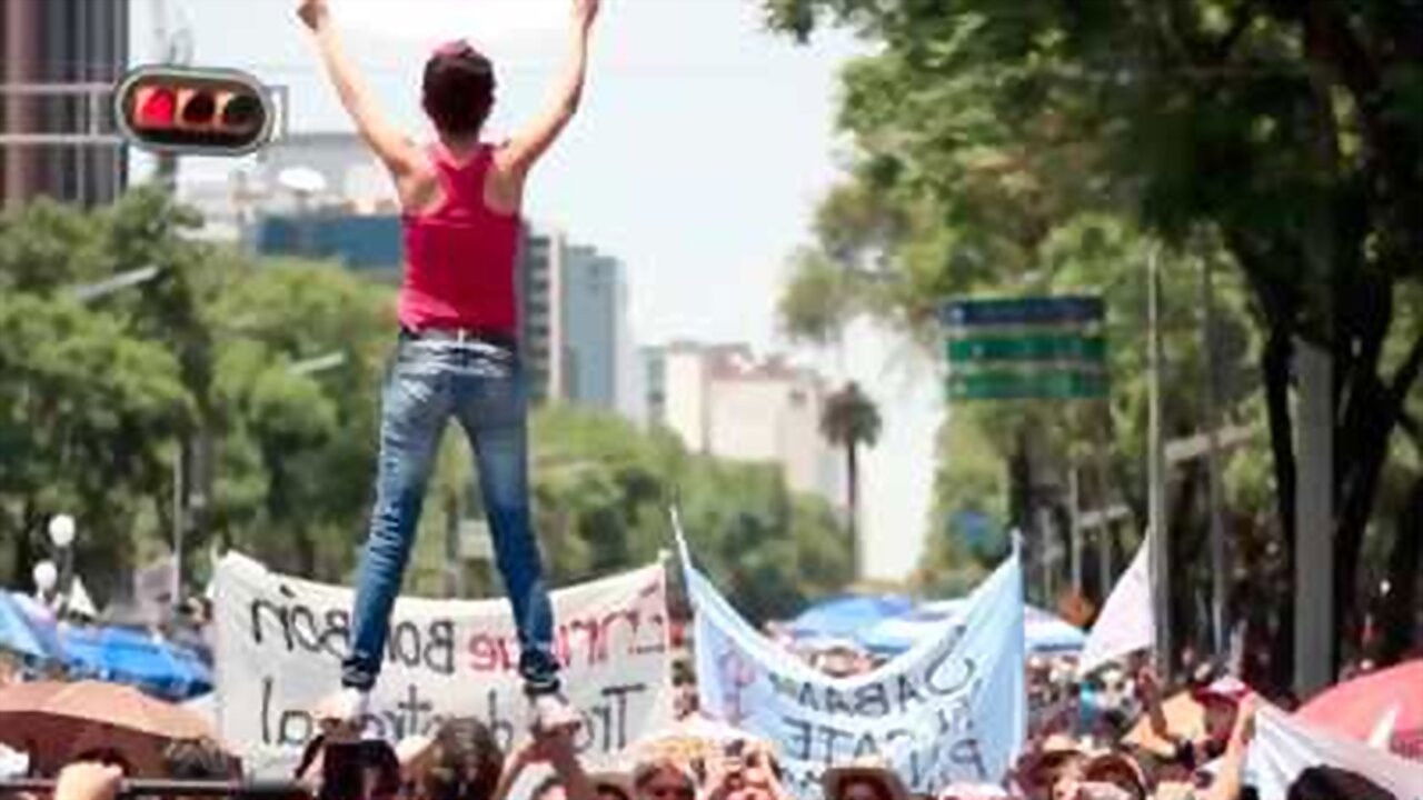 Backdrop for Uprising!